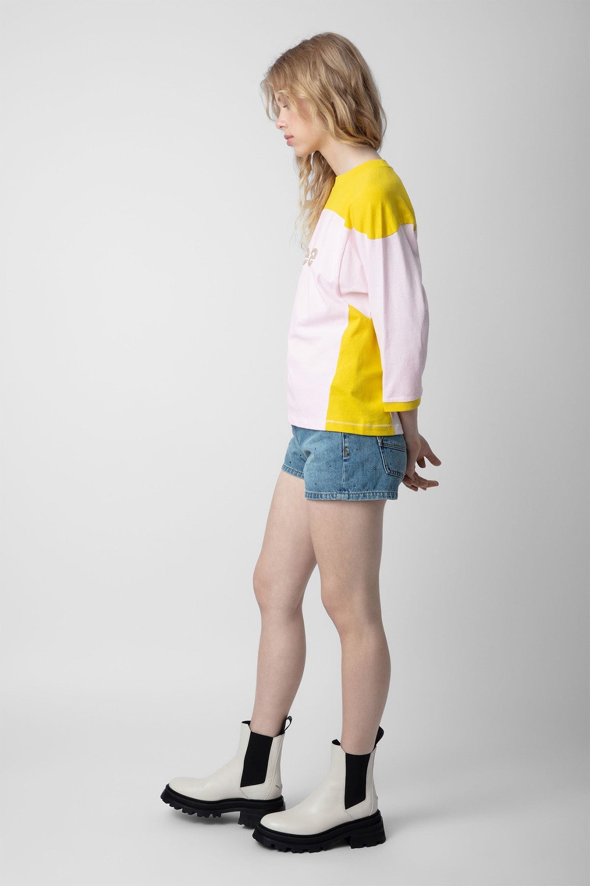 Zadig & Voltaire Yuvarlak Yaka Peace Yazılı T-shirt-Libas Trendy Fashion Store