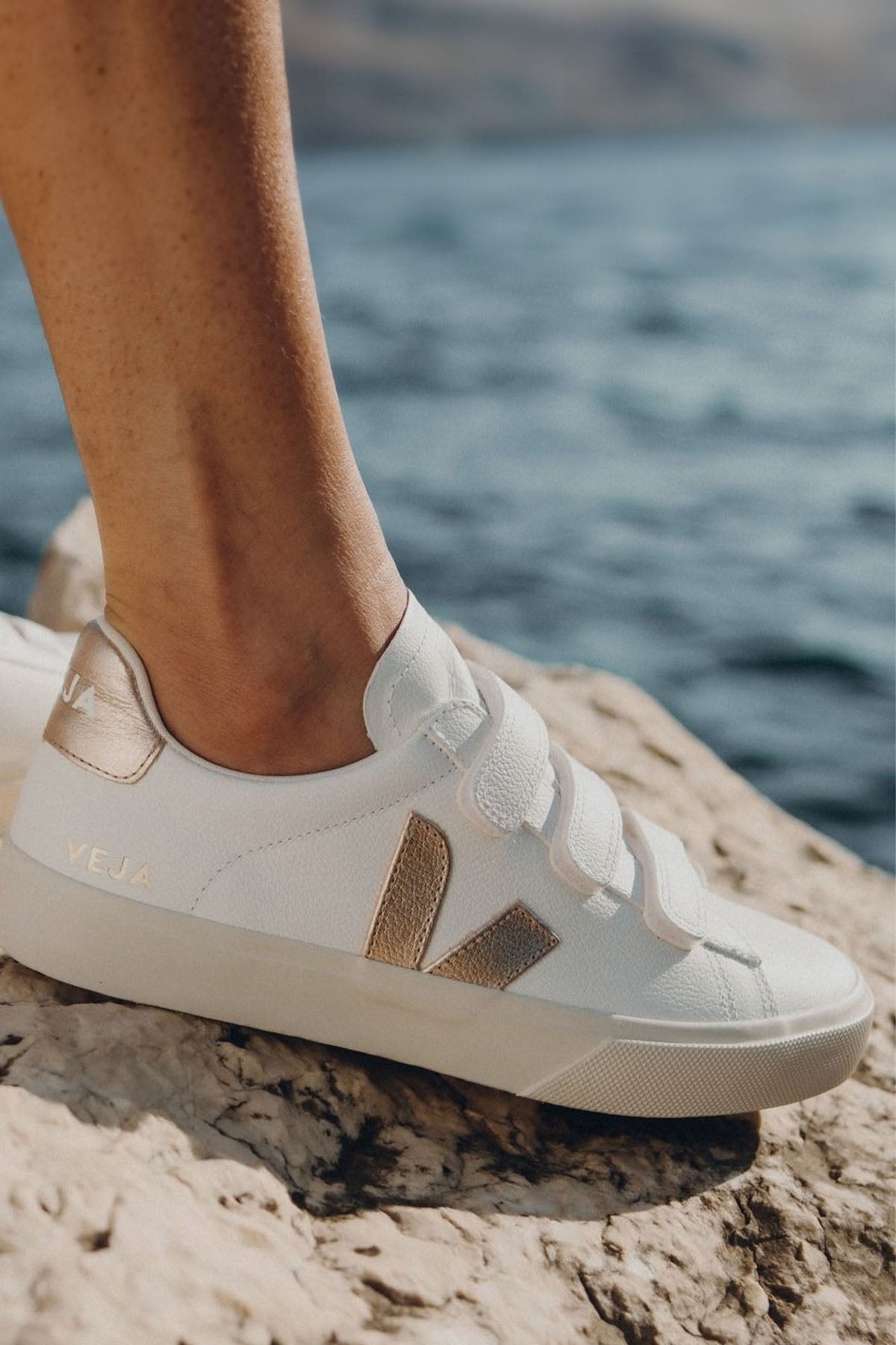 Veja Cırt Cırt Bantlı Deri Sneaker Ayakkabı