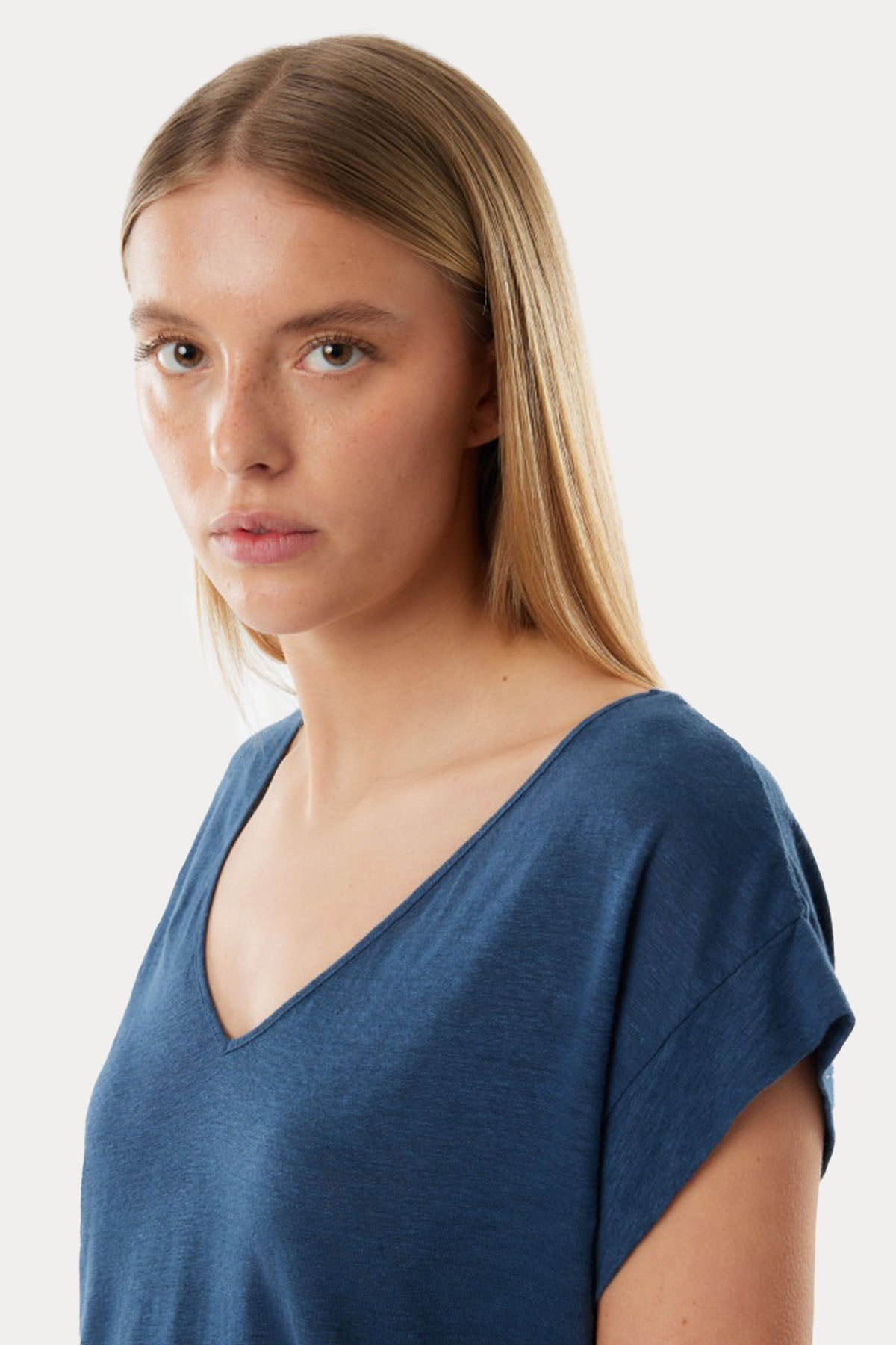 Majestic V Yaka Streç Keten Bluz