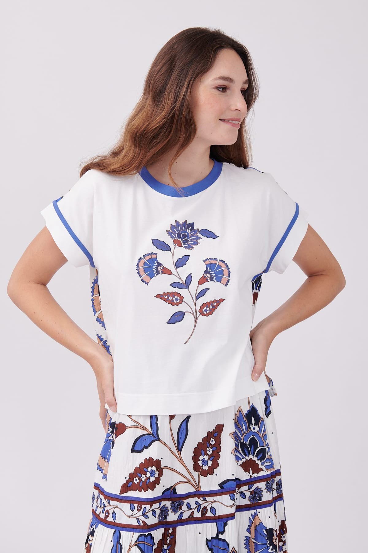 Rene Derhy Yuvarlak Yaka Etnik Desenli T-shirt