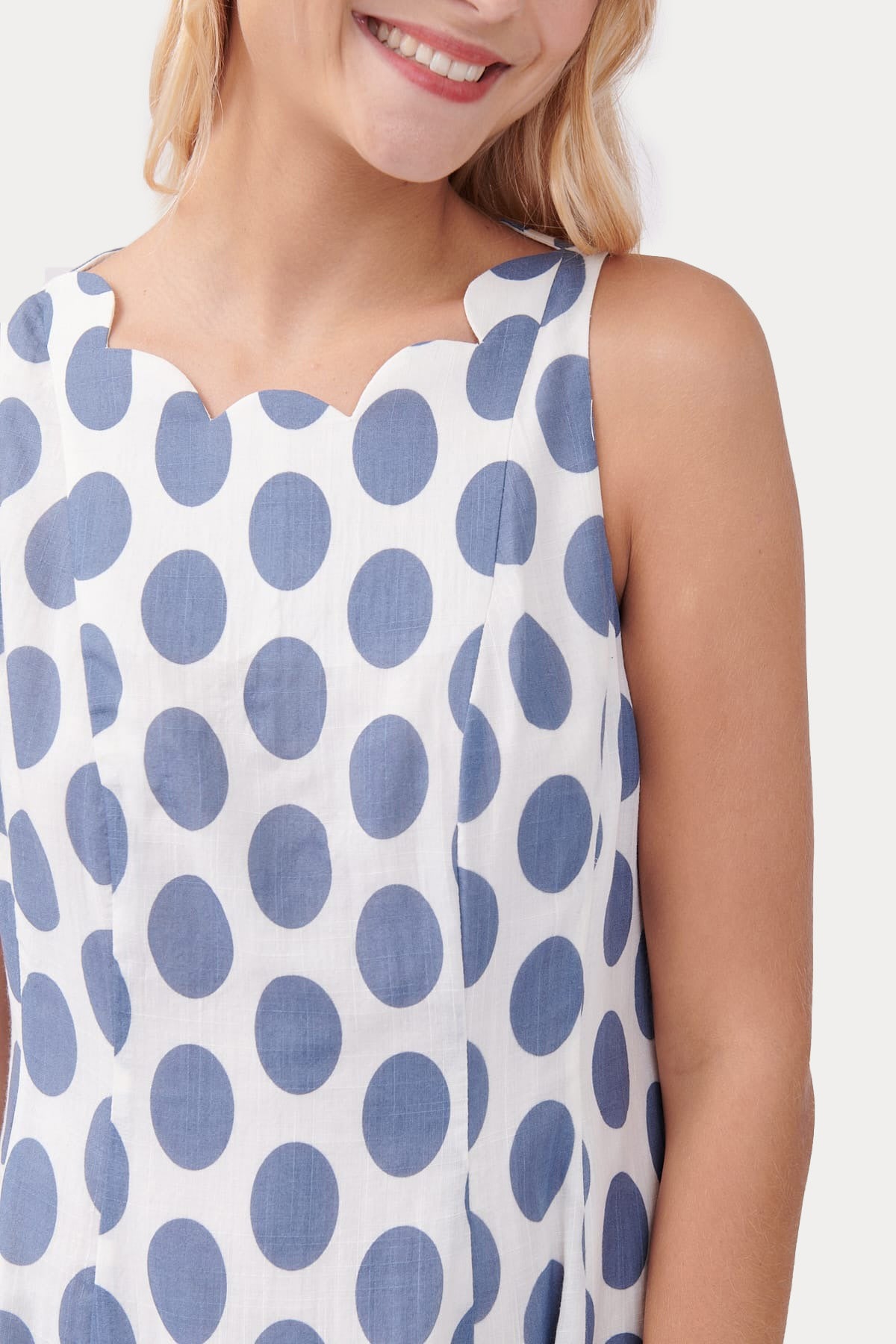 Rene Derhy Yuvarlak Yaka Puantiyeli Midi Elbise