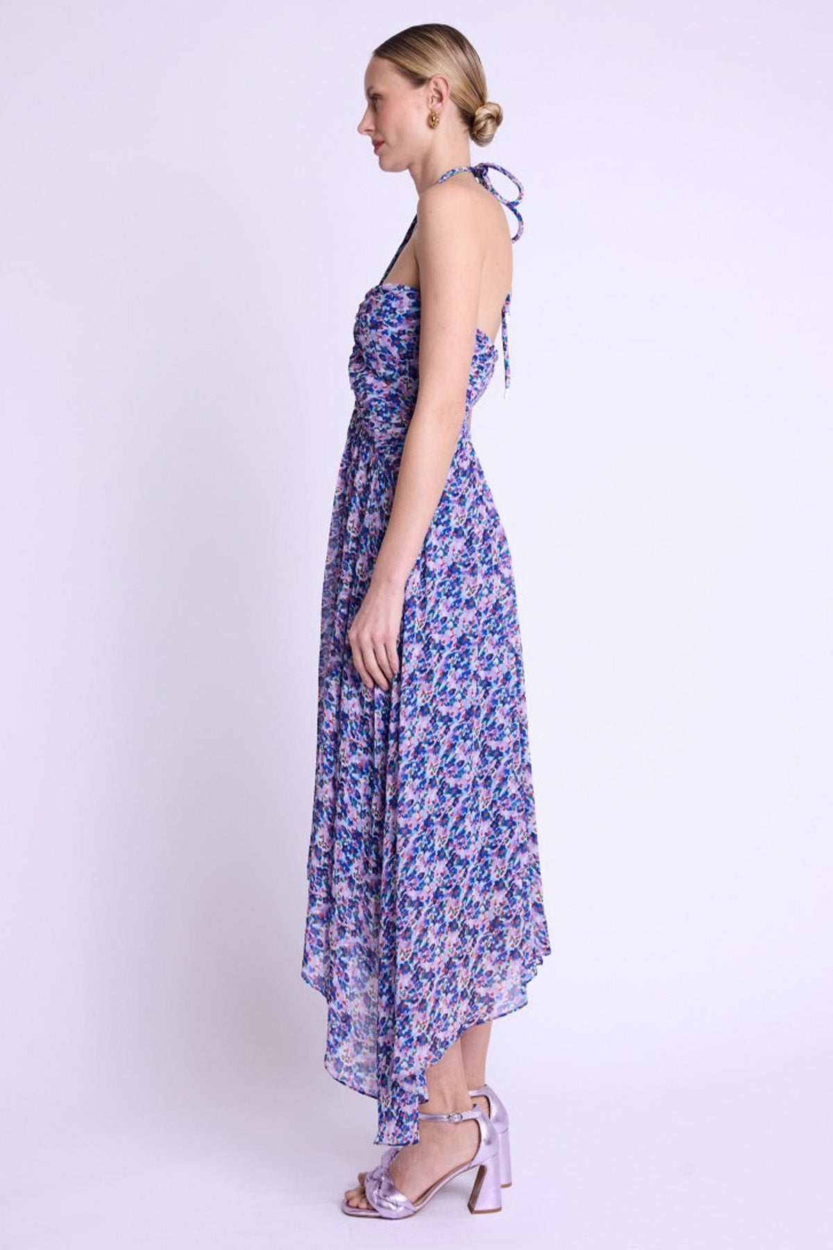 Berenice Romila Boyundan Bağlamalı Straplez Desenli Midi Elbise