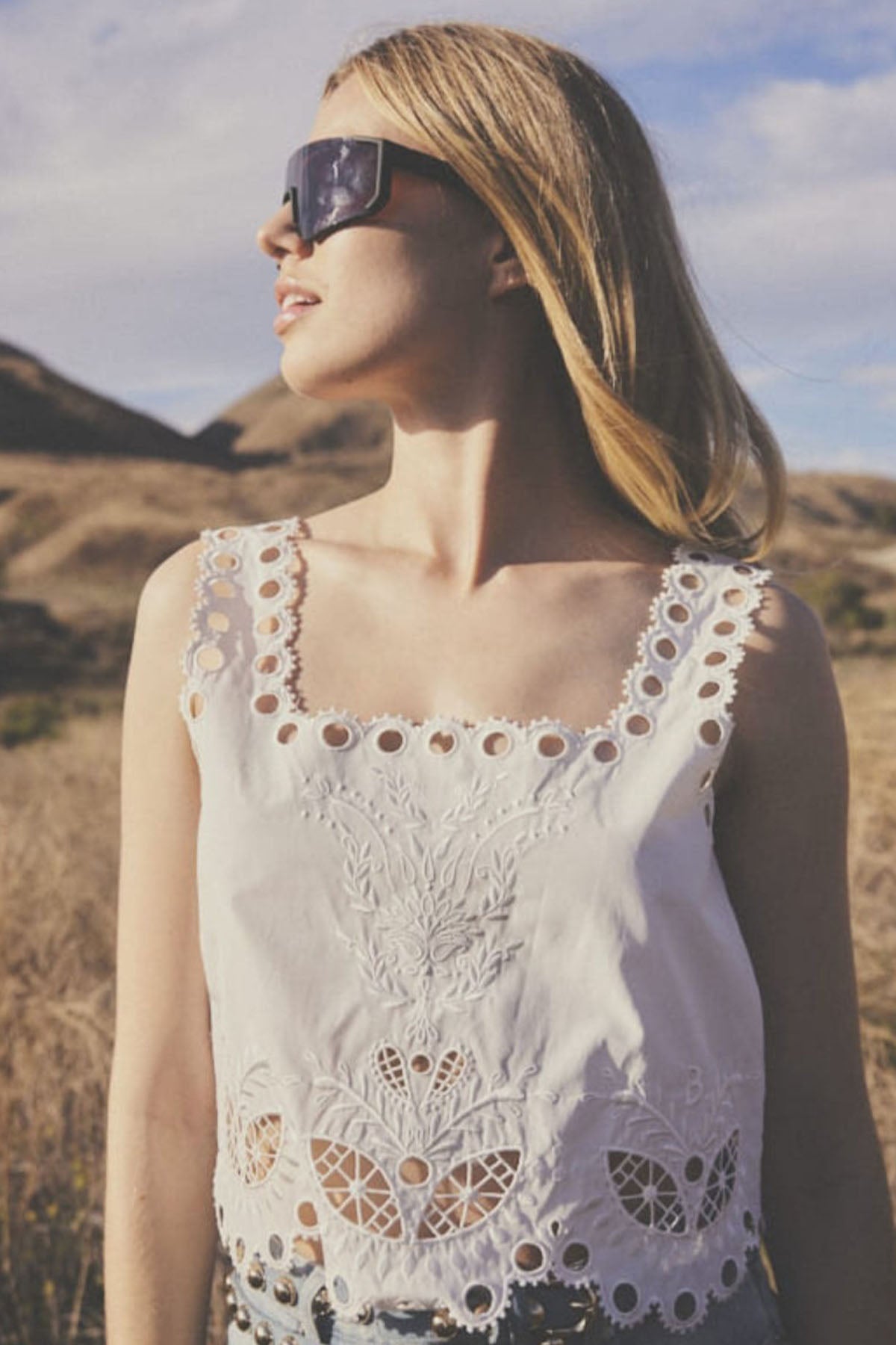 Berenice Tylda Dantel Nakışlı Crop Bluz