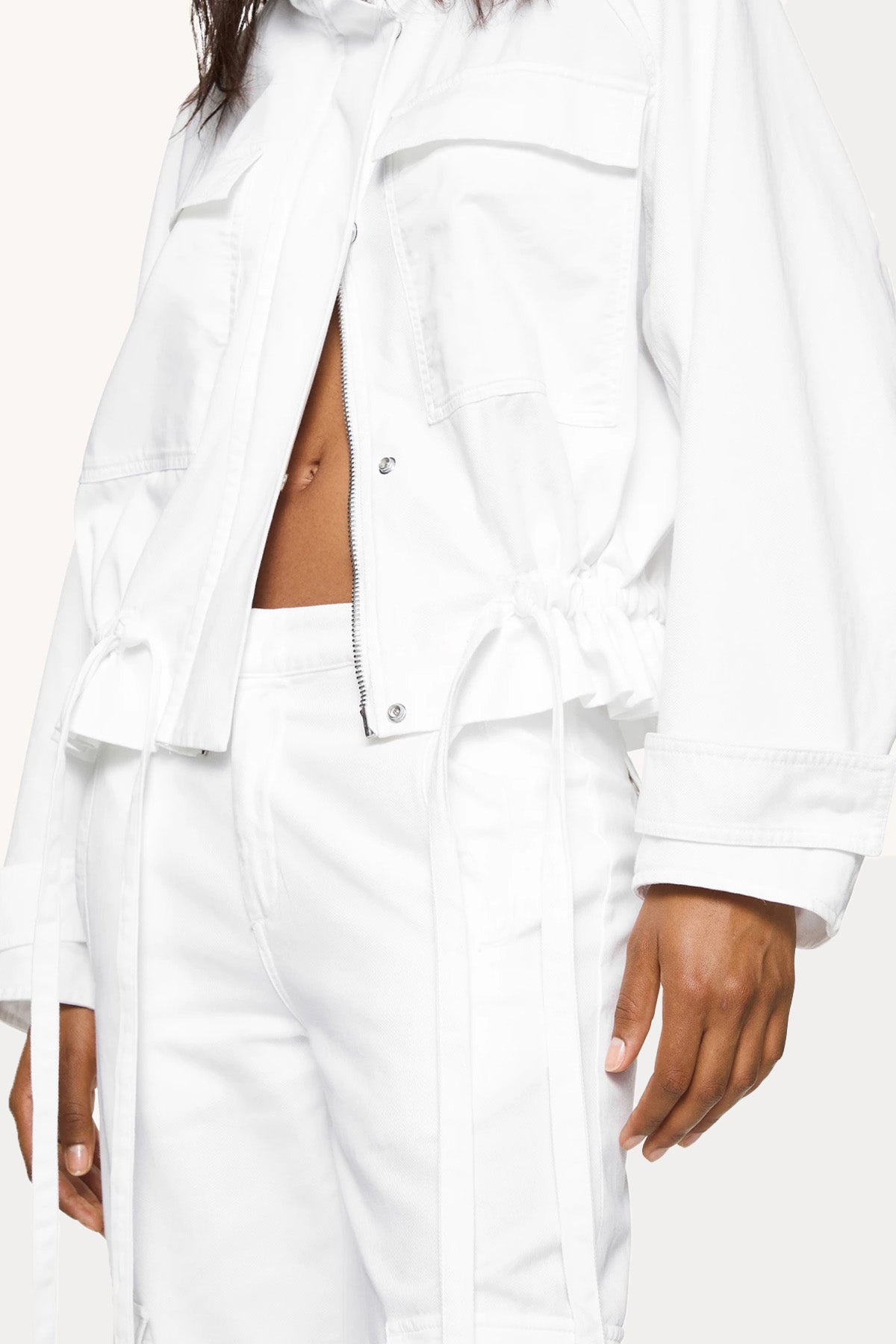 Dondup Dik Yaka Büzgü Detaylı Geniş Kesim Ceket