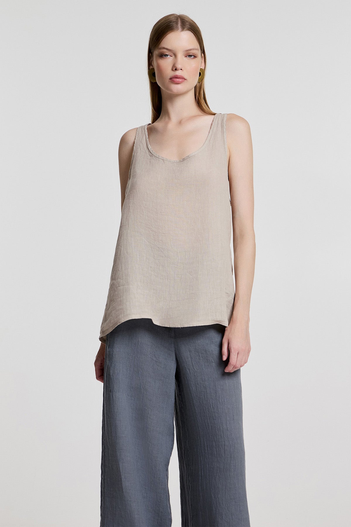 Bsb Sırttan Düğmeli Geniş Yuvarlak Yaka Keten Bluz