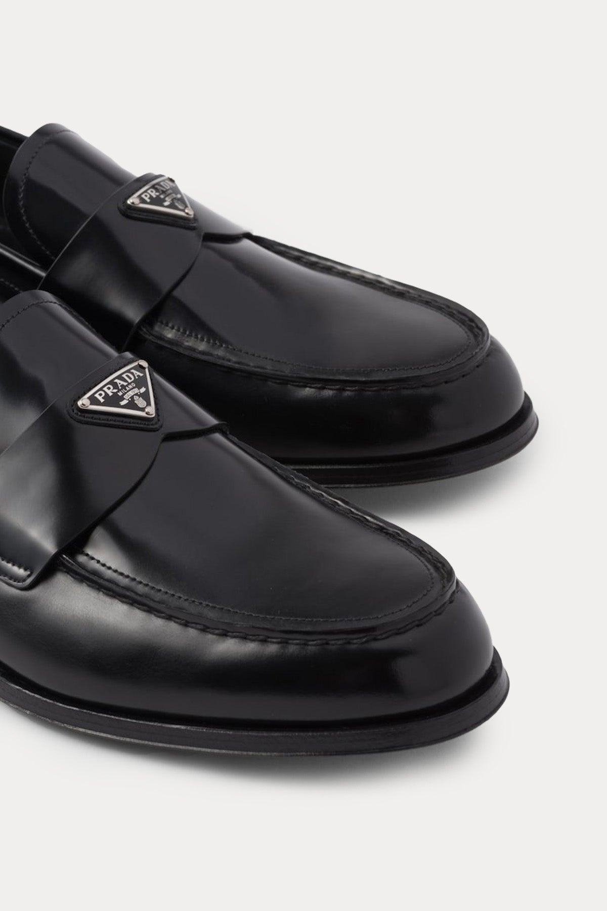 Prada Deri Loafer Ayakkabı-Ayakkabı-Libas