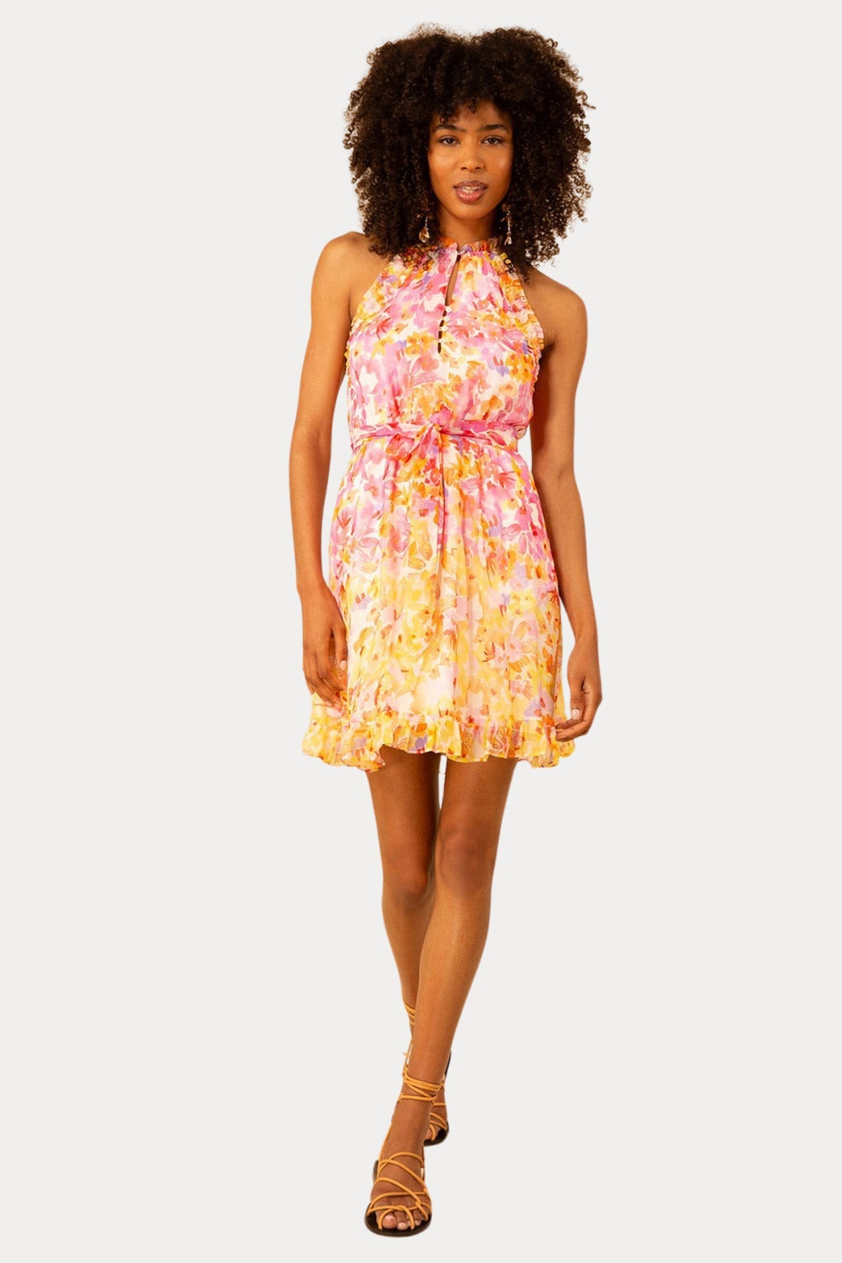 Hale Bob Fırfırlı Dik Yaka Kemerli Çiçek Desenli Mini Elbise