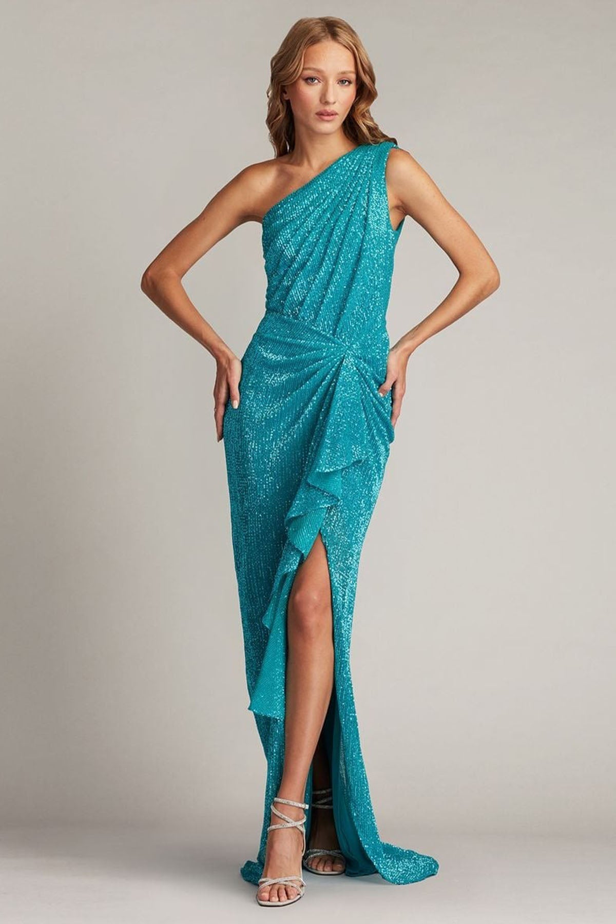 Tadashi Shoji Tek Omuz Maxi Abiye Elbise