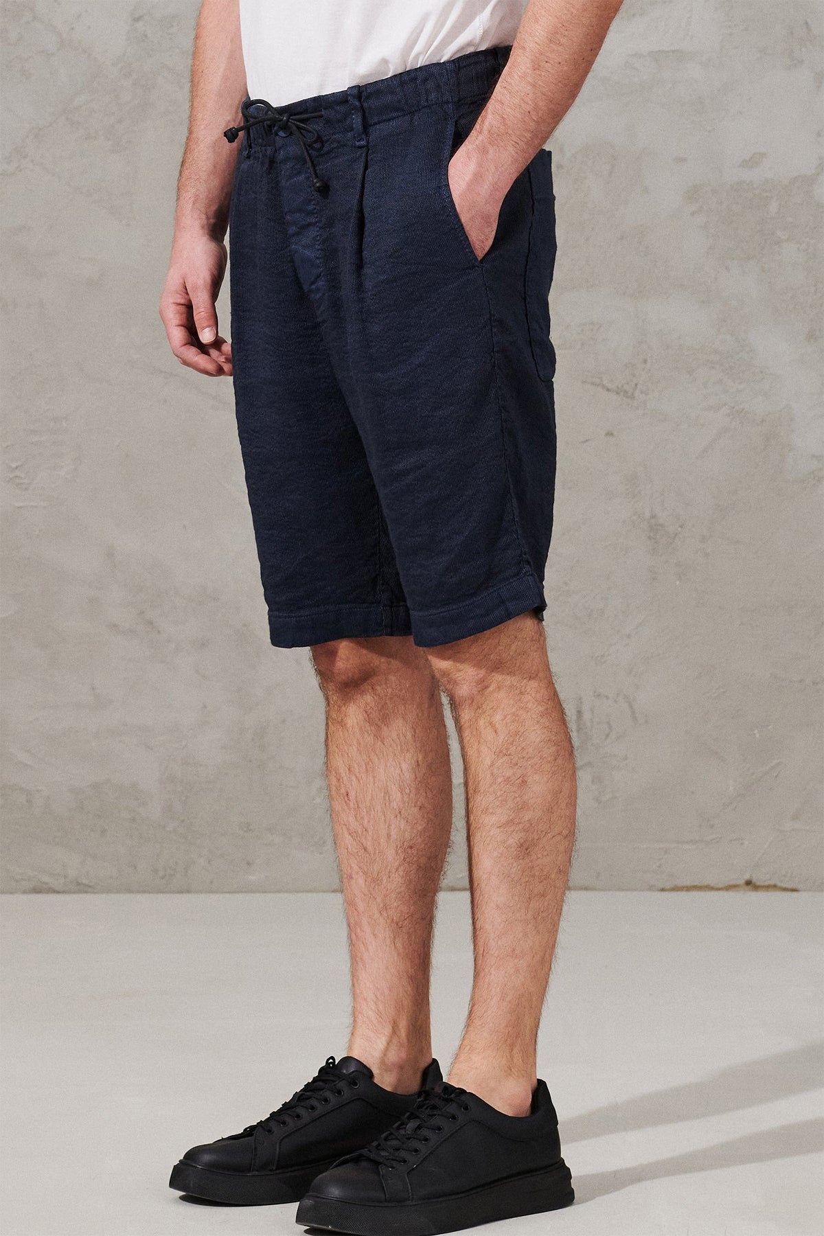 Transit Beli Lastikli Yandan Cepli Tek Pile Keten Şort