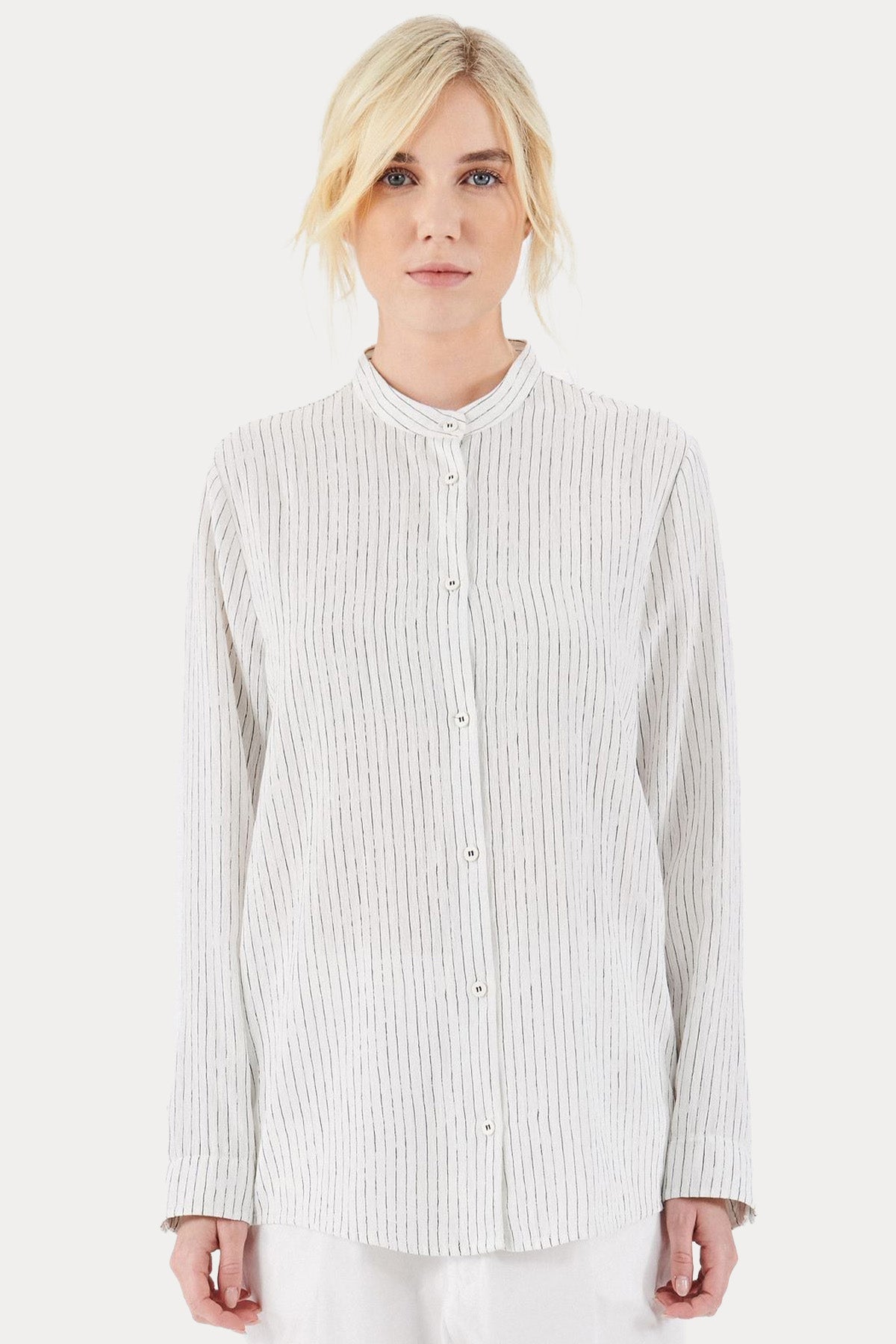 Transit Relaxed Fit Hakim Yaka Çizgili Gömlek