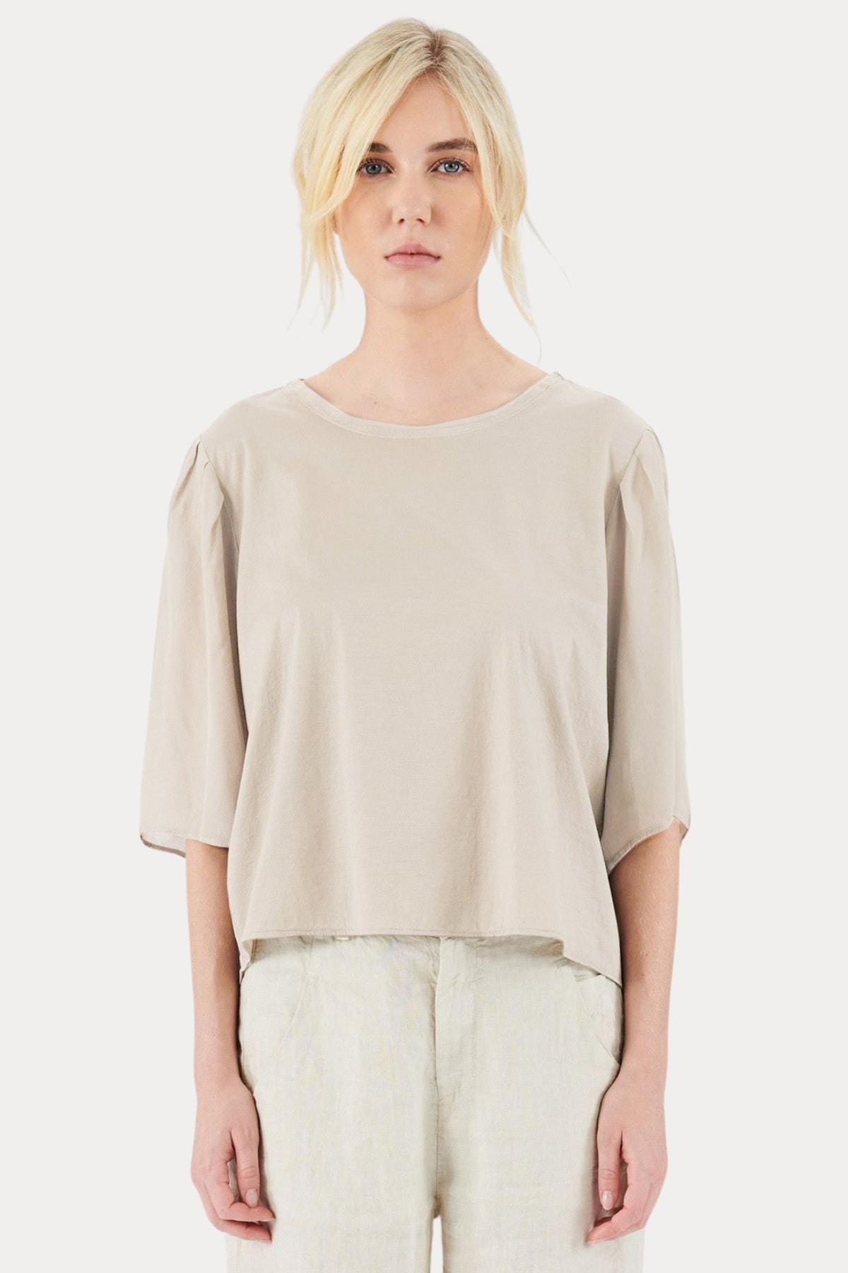 Transit Geniş Kesim Yuvarlak Yaka Bluz