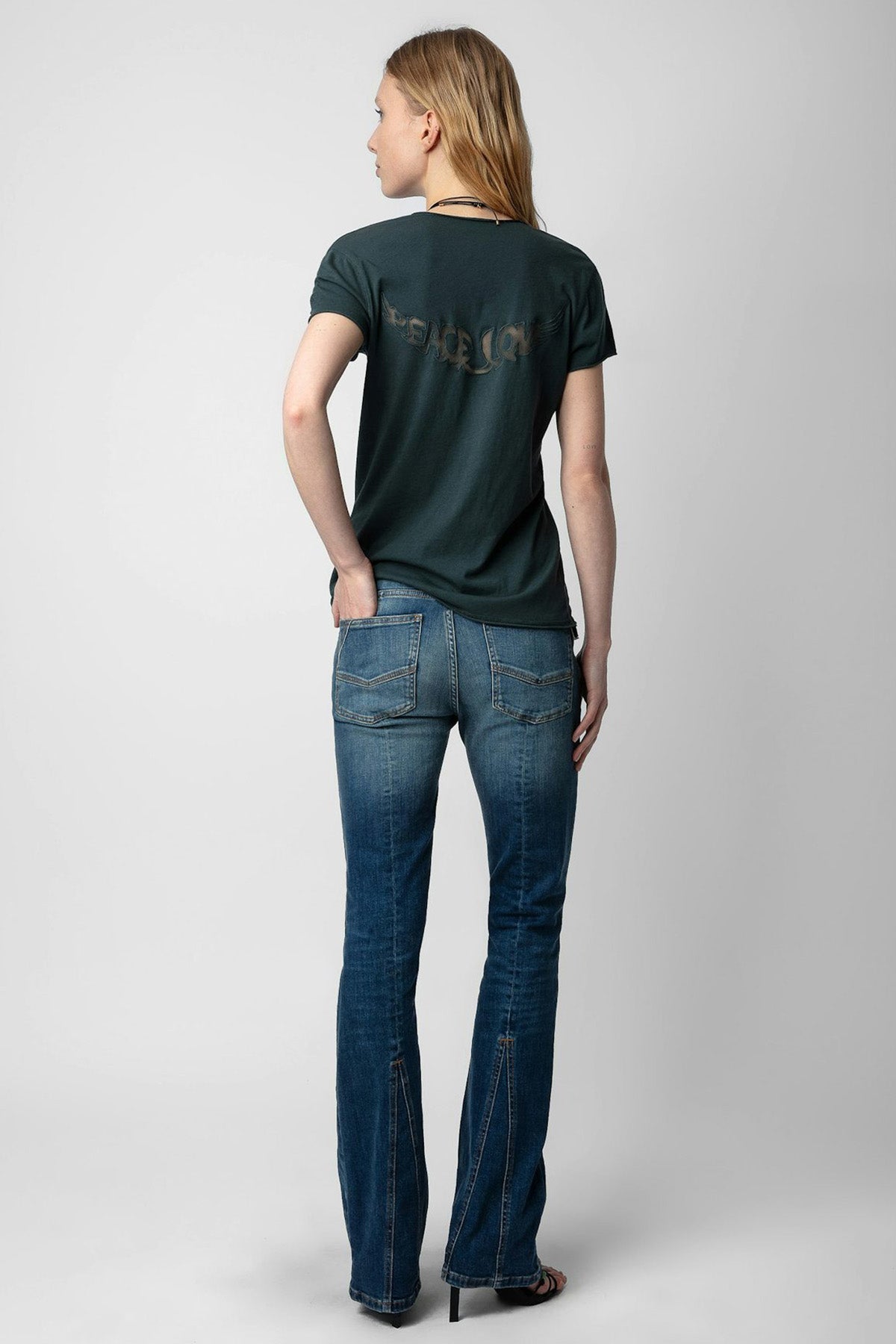 Zadig & Voltaire V Yaka Sırtta Logolu T-shirt