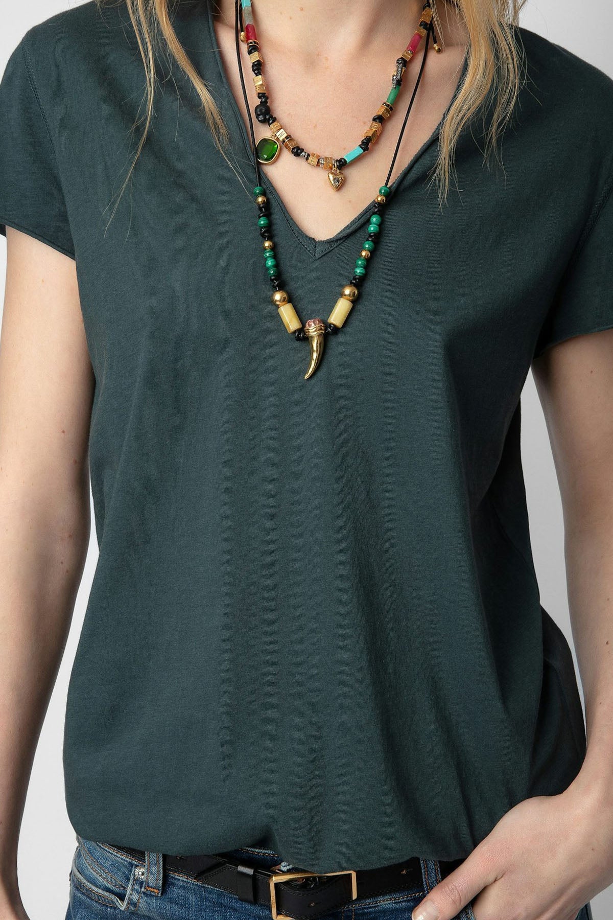 Zadig & Voltaire V Yaka Sırtta Logolu T-shirt