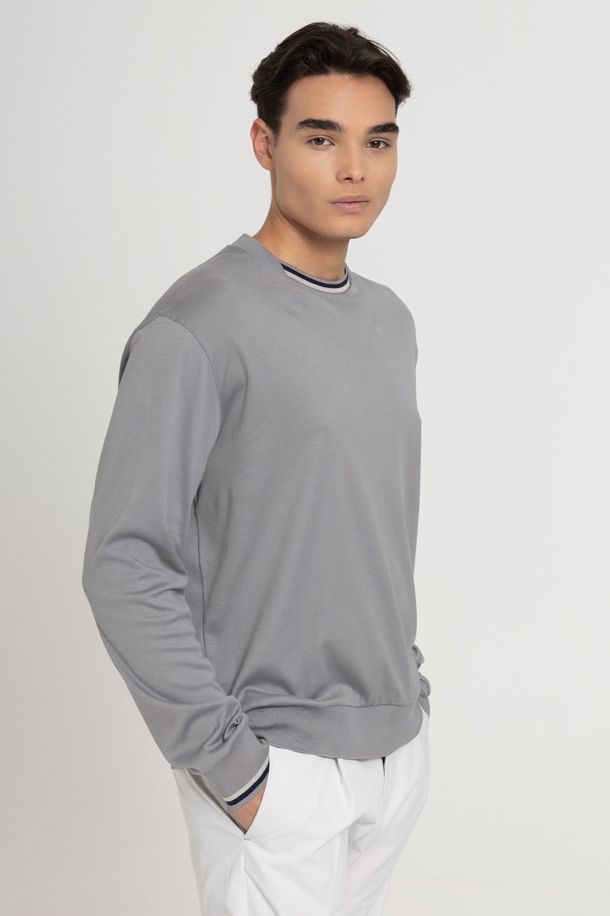 Herno Resort Yuvarlak Yaka Biyeli İnce Sweatshirt-Sweatshirt-Libas