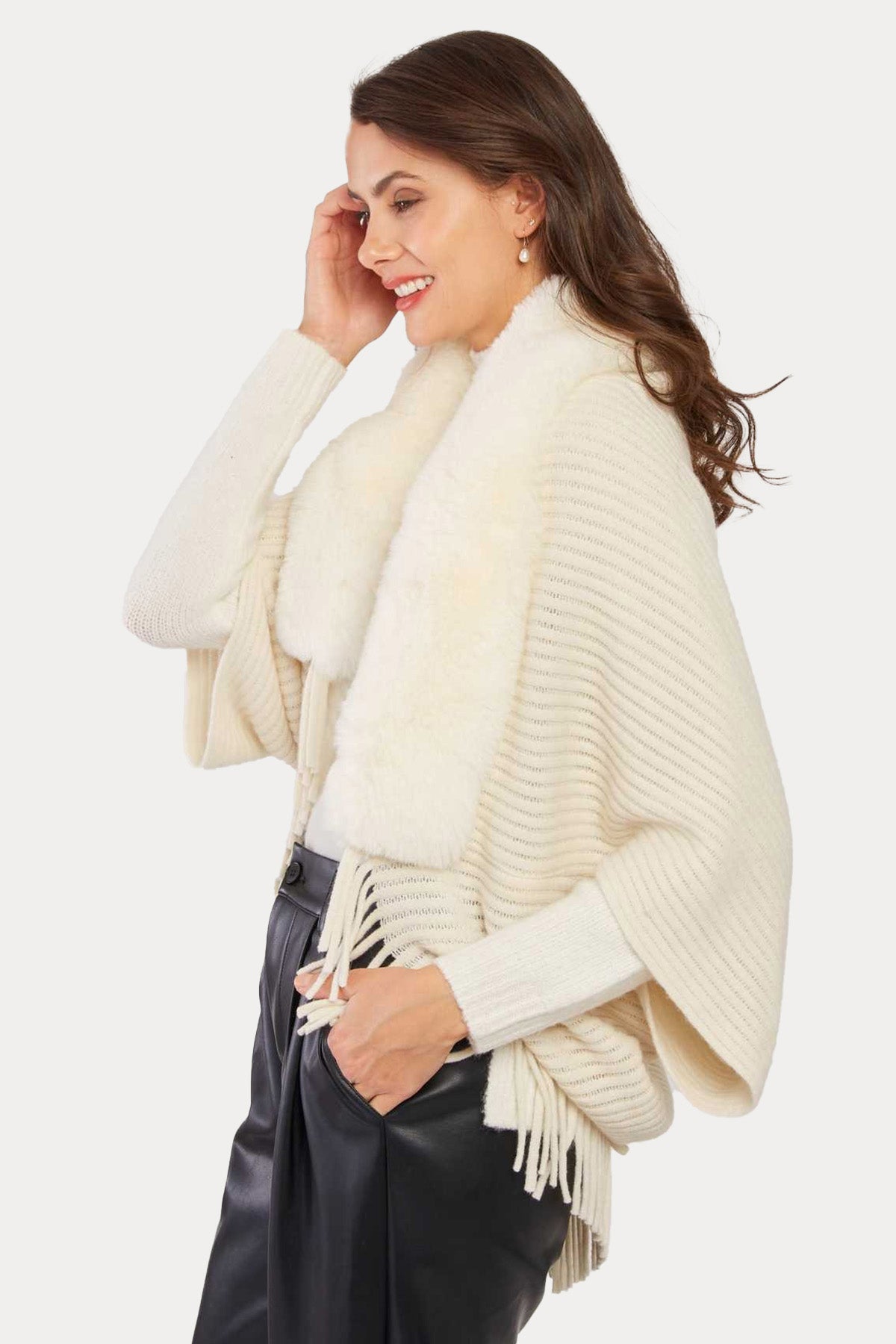 Rene Derhy Nelly Peluş Yaka Örgü Panço