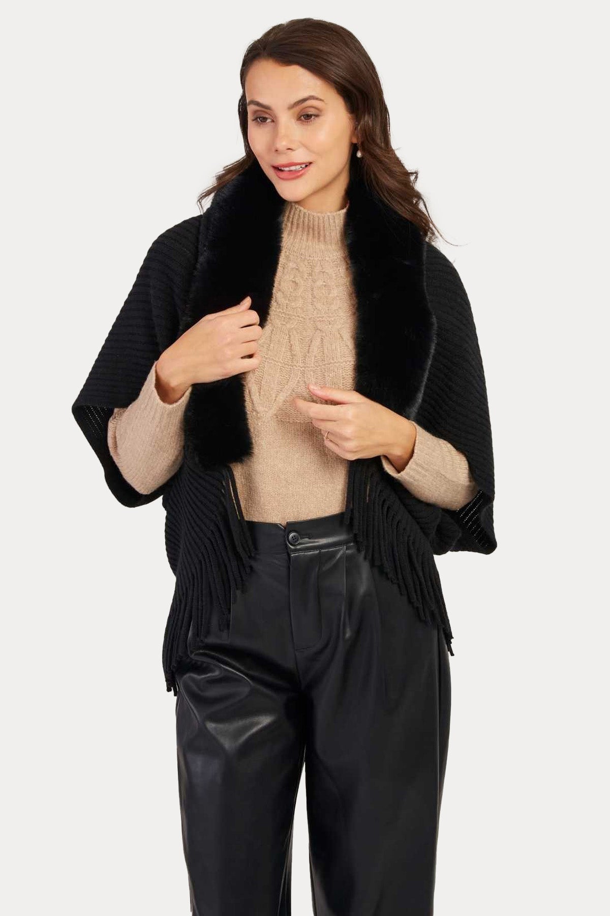 Rene Derhy Nelly Peluş Yaka Örgü Panço