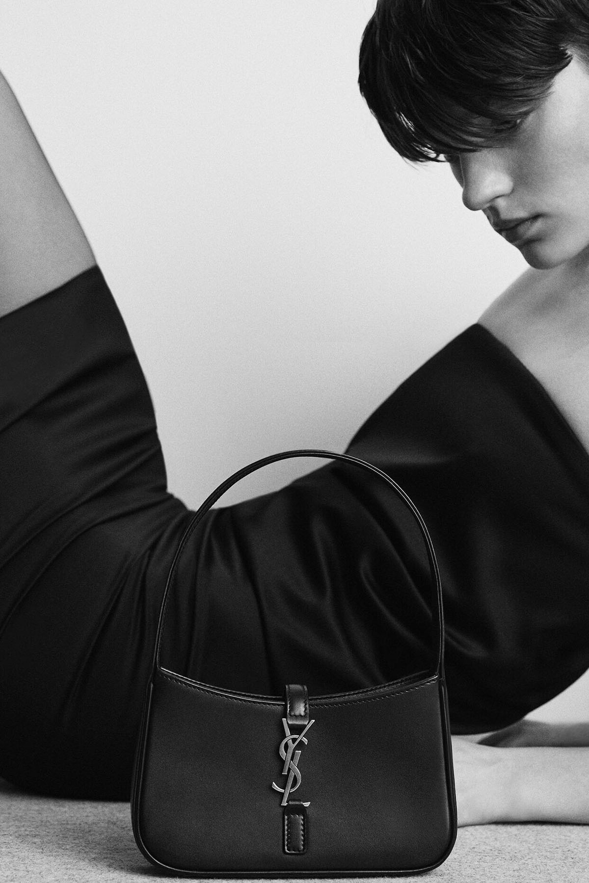 Saint Laurent Logolu Small Deri Çanta