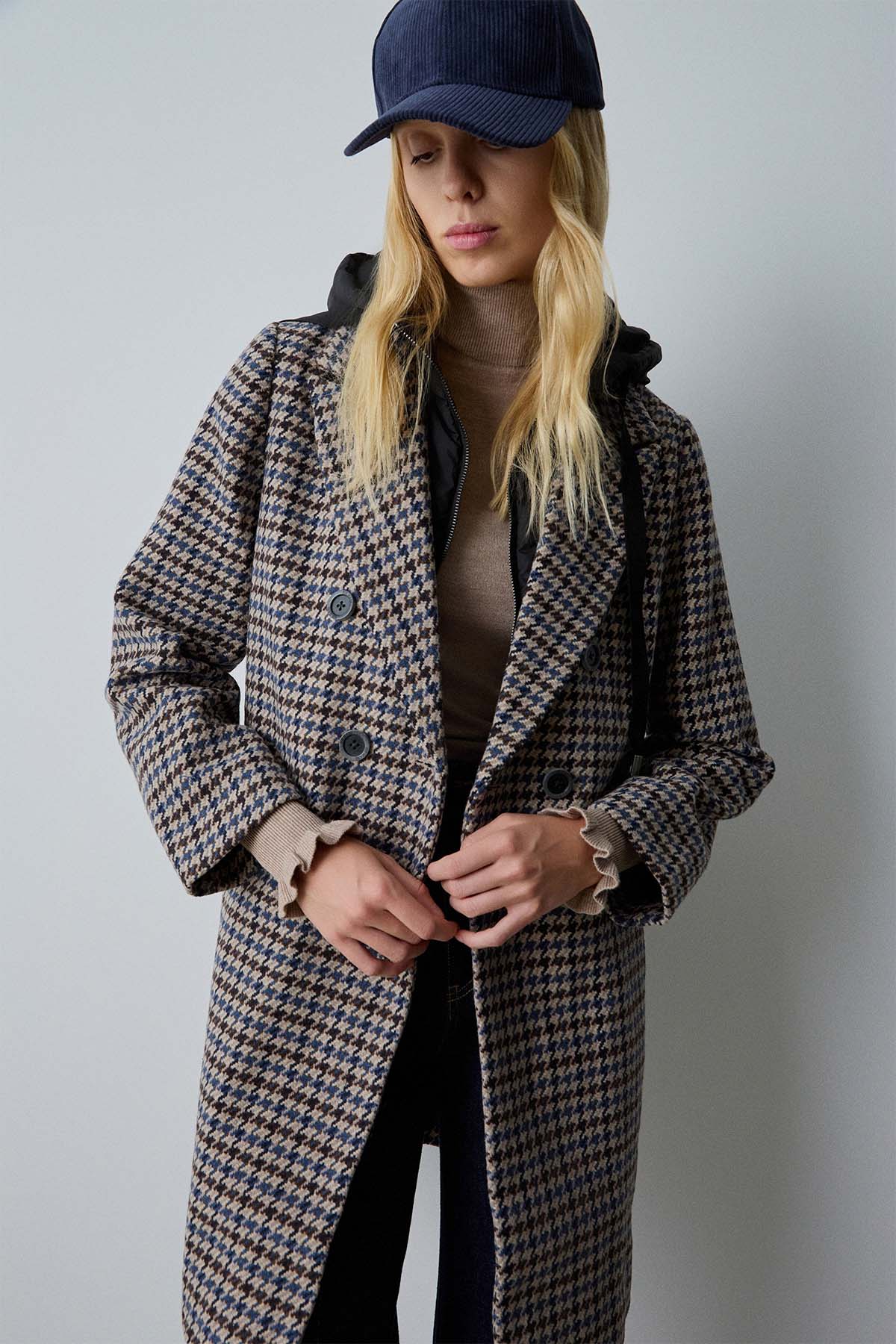 Bsb Demonte İç Parçalı Kruvaze Yün Kaban