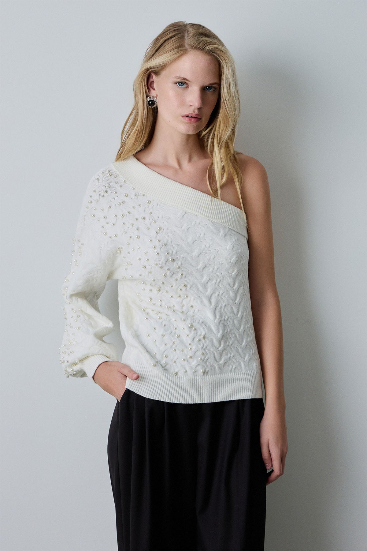 Bsb Tek Omuz İnce Detaylı Örgü Triko