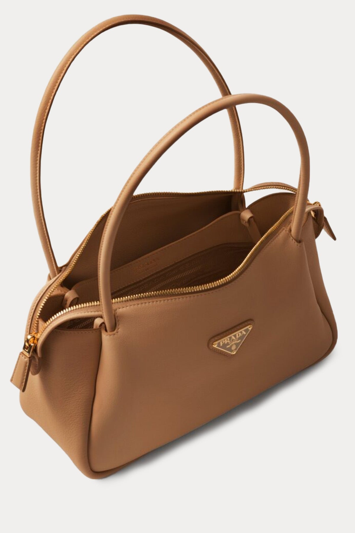 Prada Logolu Medium Yumuşak Deri Omuz Çantası