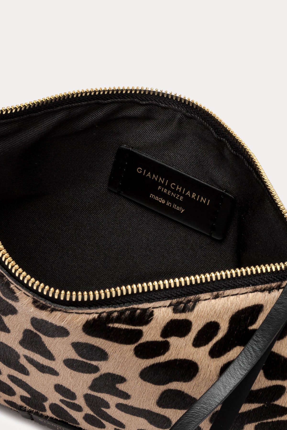 Gianni Chiarini Hermy Leopar Desenli Tay Tüyü Omuz Çantası