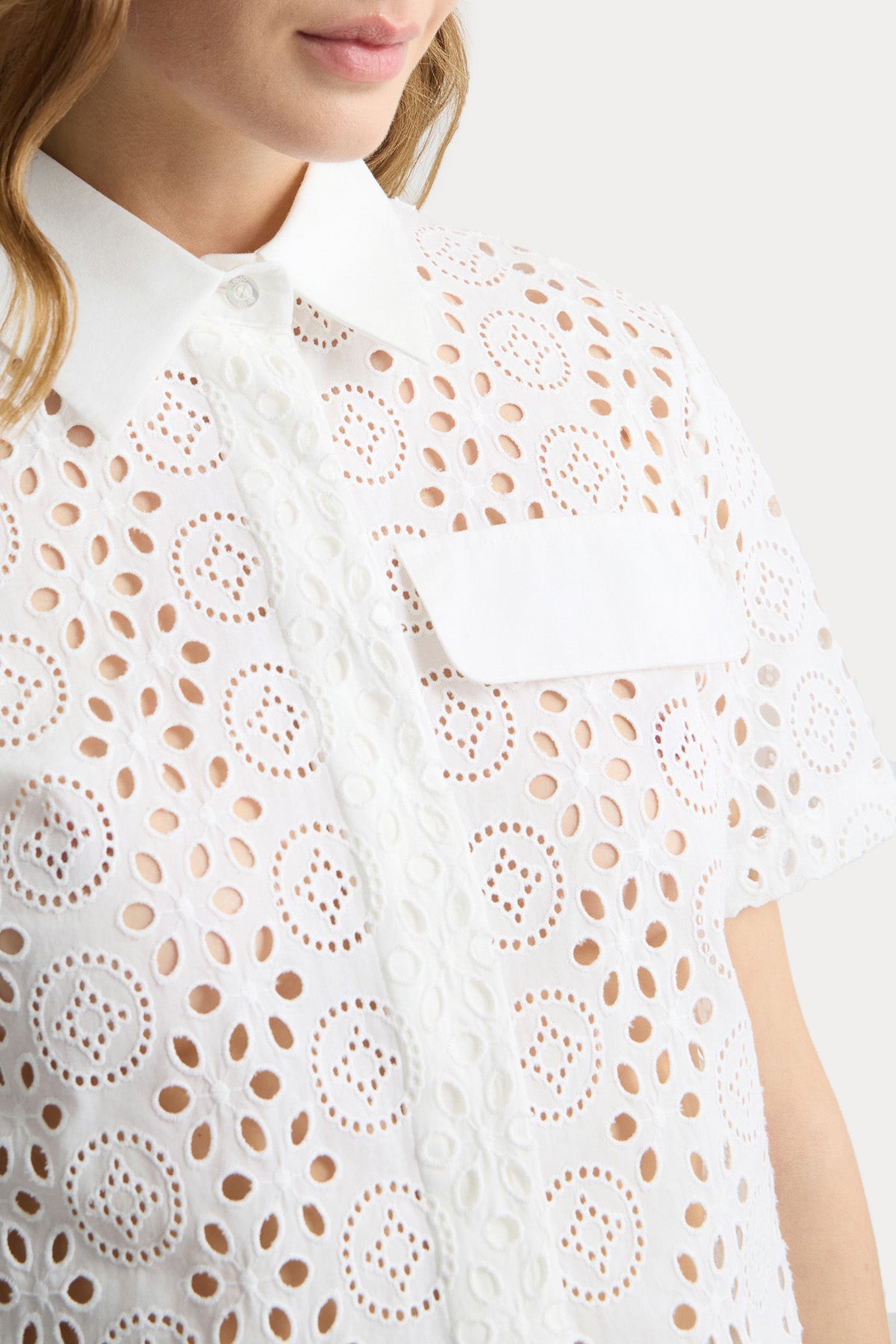 Liu Jo Lazer Kesim Nakışlı Crop Gömlek