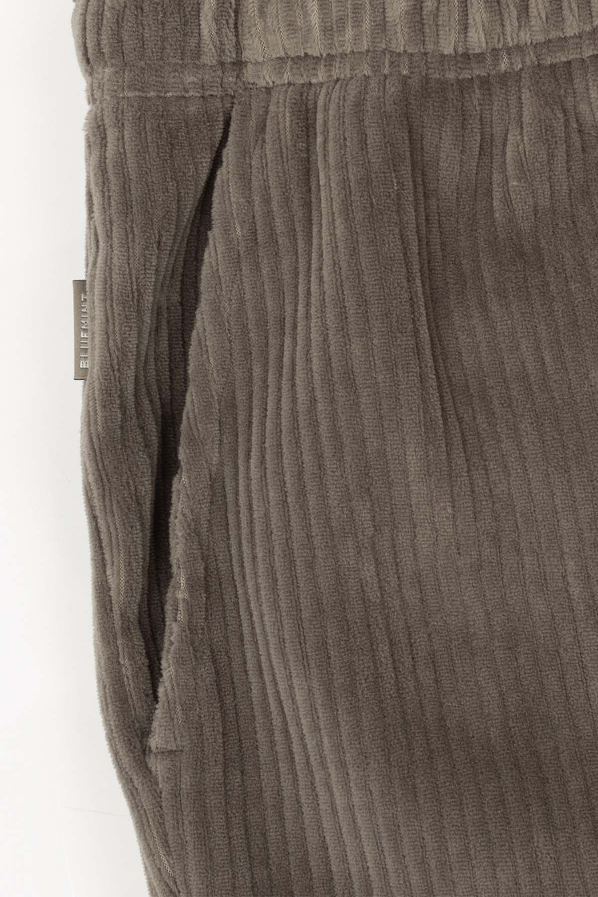 Bluemint Marsel Yumuşak Dokulu Fitilli Kadife Beli Lastikli Şort