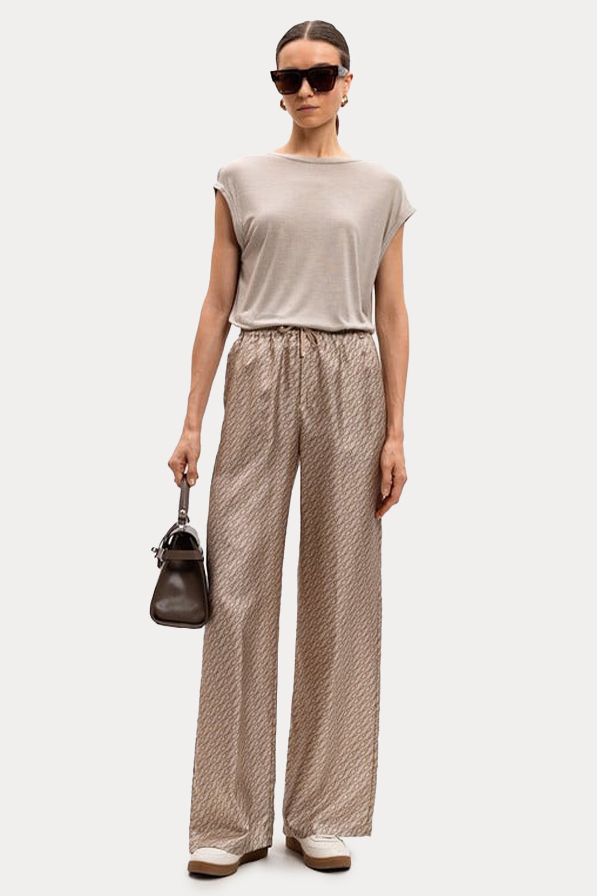 Herno Regular Fit Sırt Dekolteli Yün İnce Örgü İpek Bluz