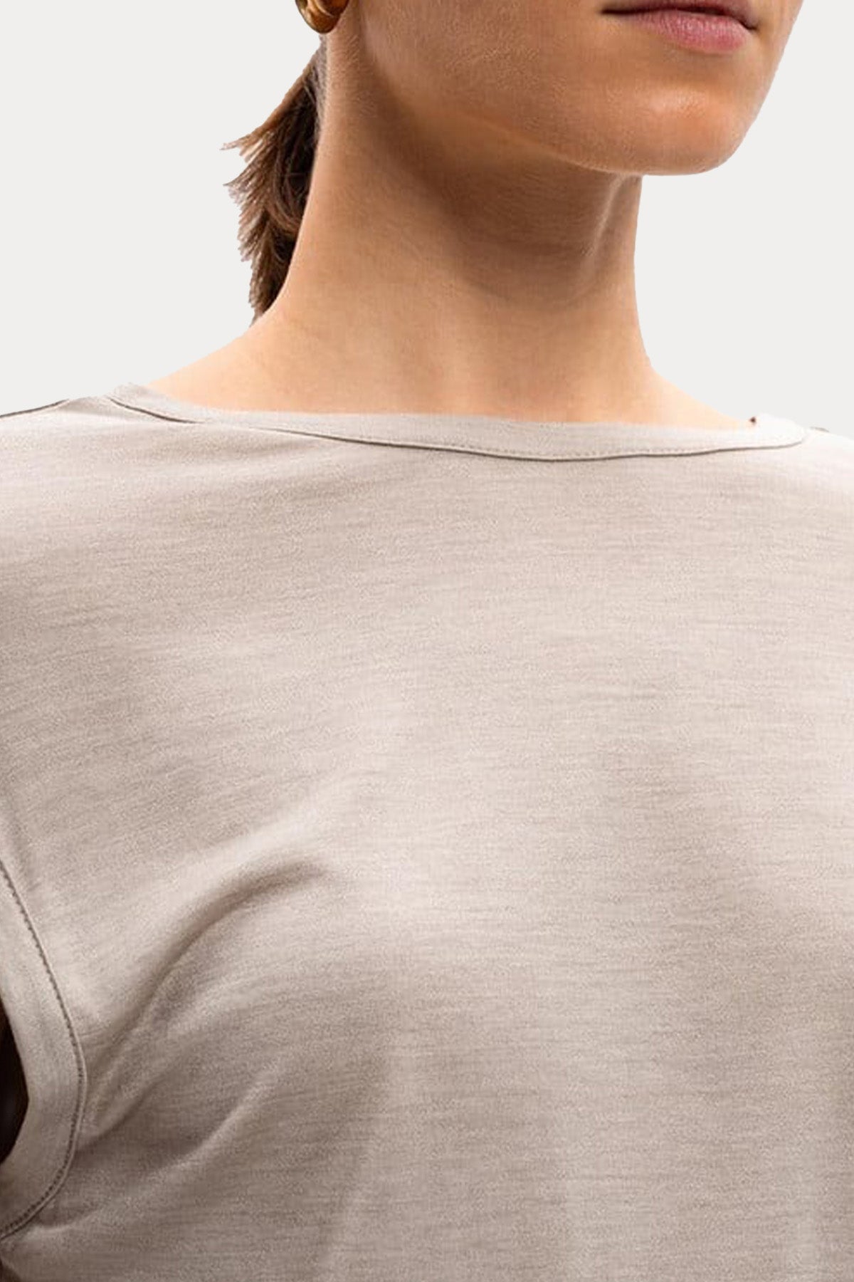 Herno Regular Fit Sırt Dekolteli Yün İnce Örgü İpek Bluz