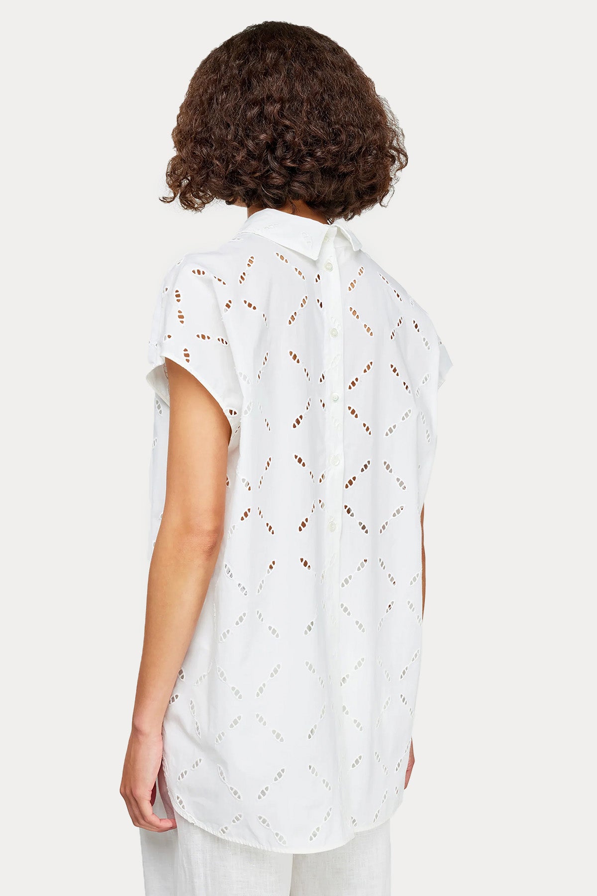 Semicouture Regular Fit Dantel Nakışlı Klasik Yaka Gömlek-Gömlek-Libas