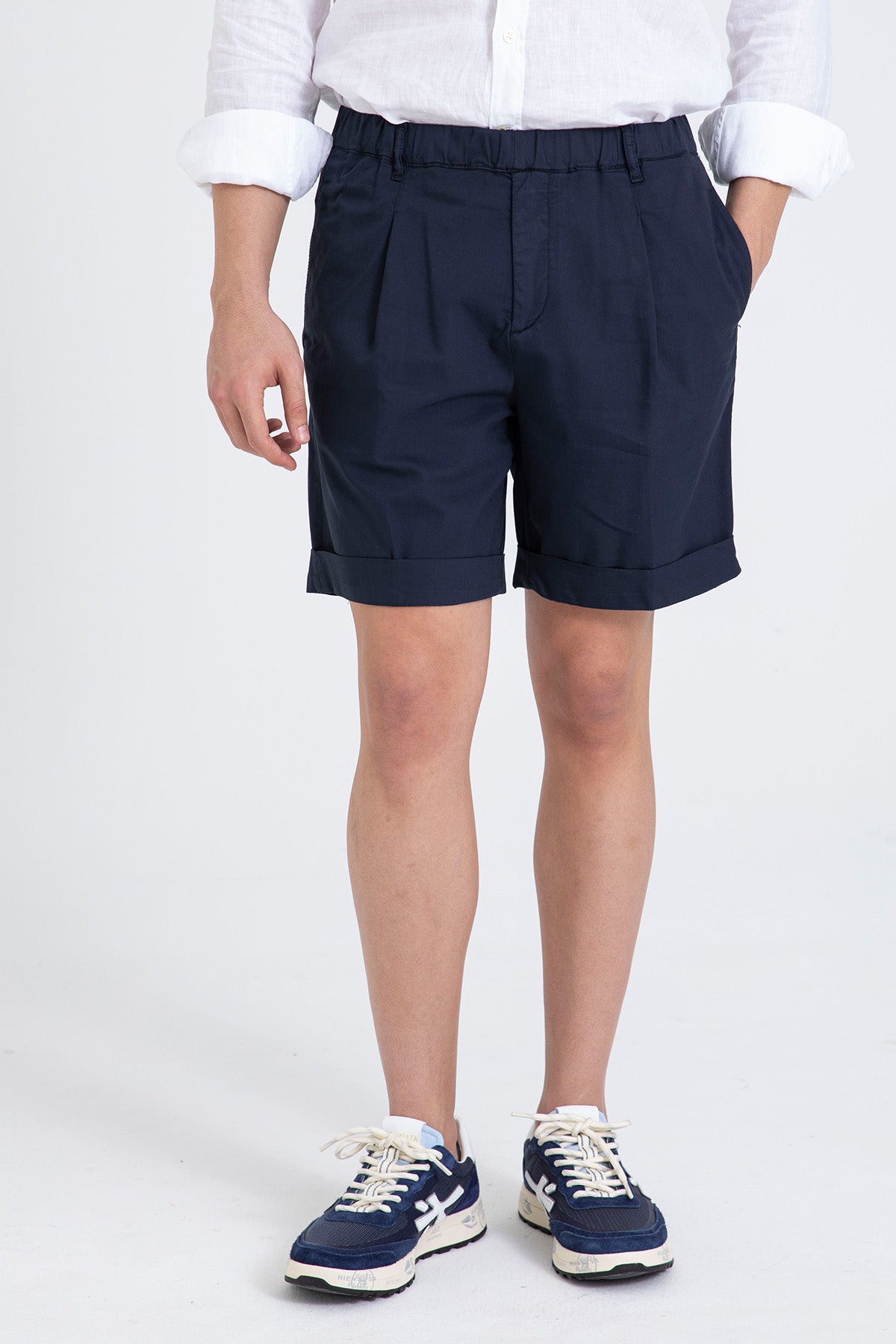 40 Weft Mike Beli Lastikli Tek Pile Yandan Cepli Şort