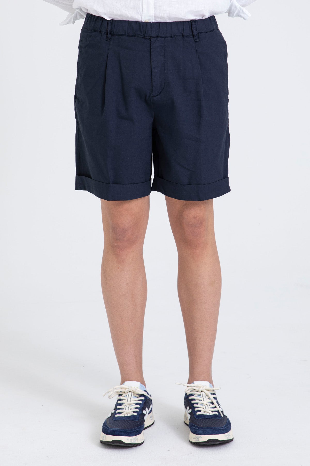 40 Weft Mike Beli Lastikli Tek Pile Yandan Cepli Şort