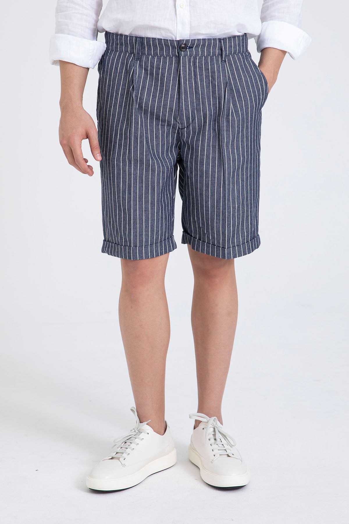 40 Weft Ronanbe Çizgili Tek Pile Yandan Cepli Şort