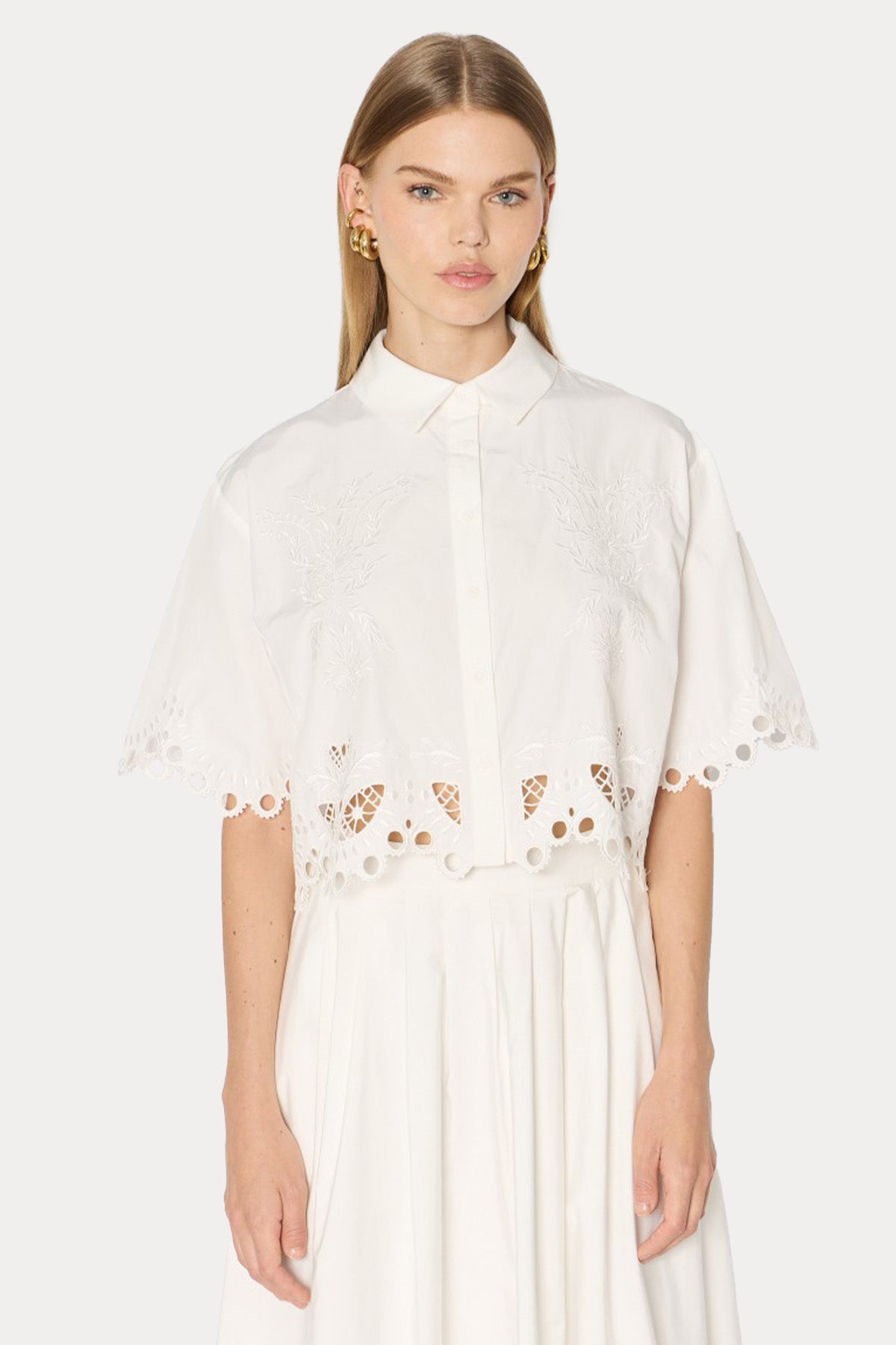 Berenice Chizzy Relaxed Fit Dantel Nakışlı Crop Gömlek