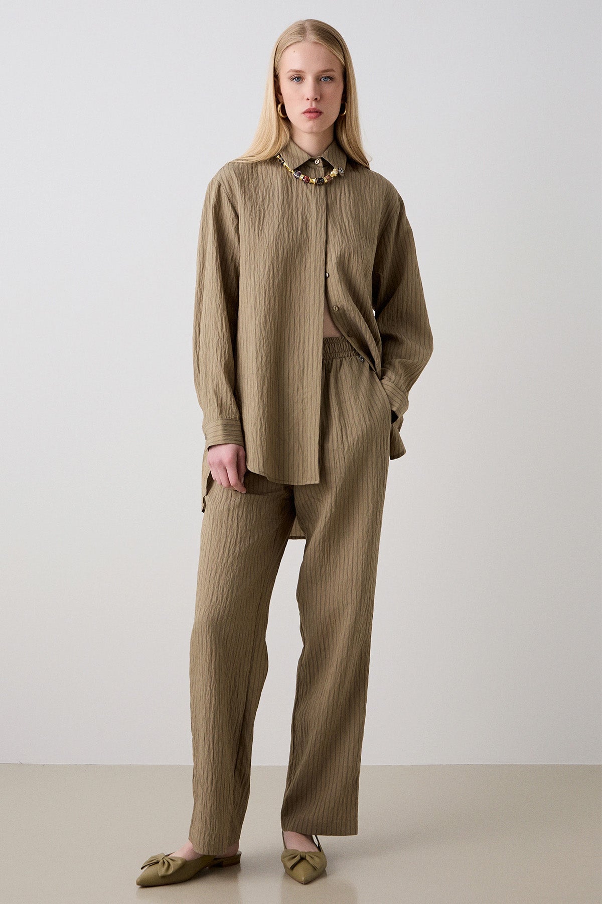 Bsb Regular Fit Beli Lastikli Yandan Cepli Çizgili Pantolon