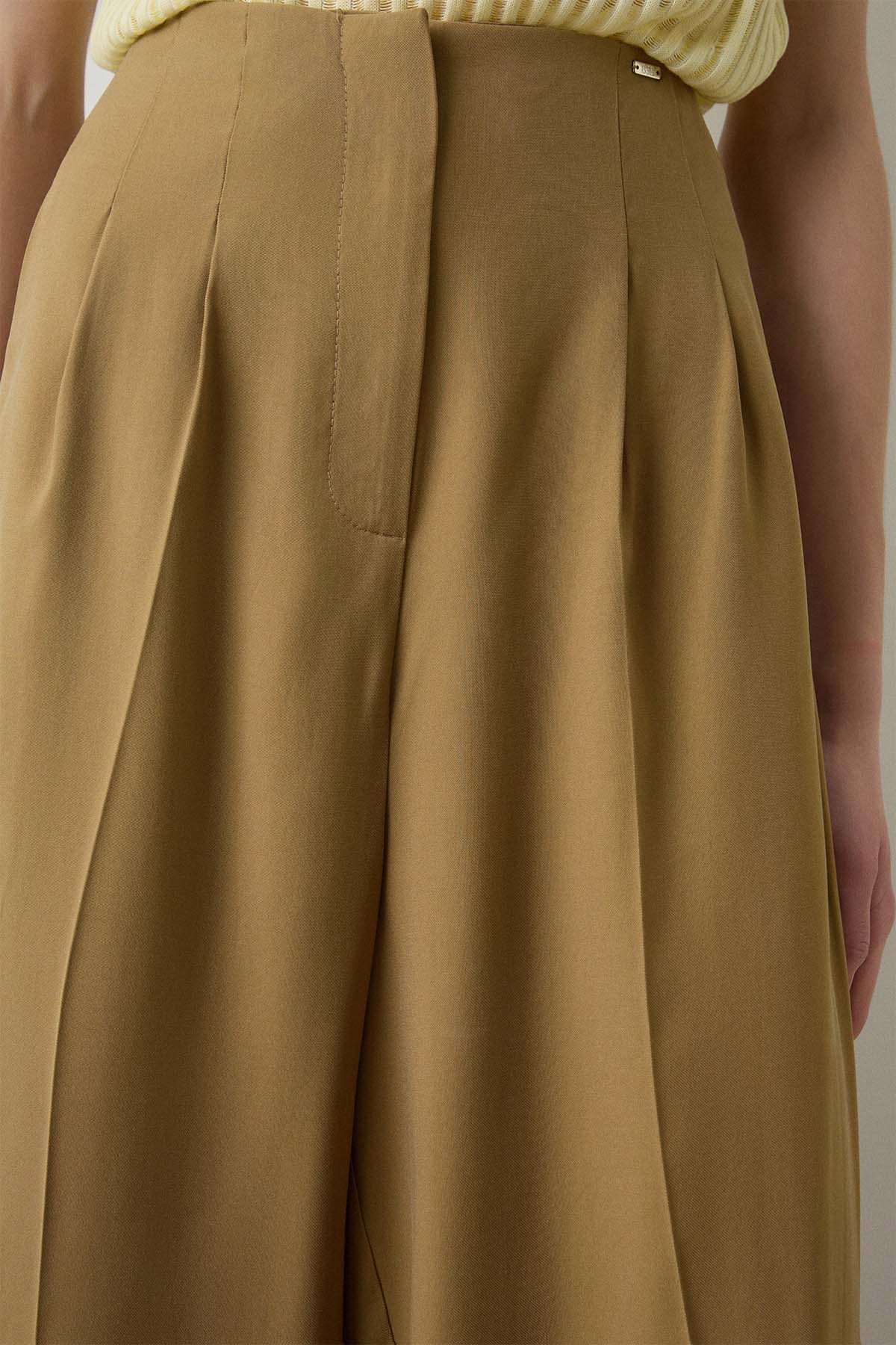 Bsb Geniş Kesim Yüksek Bel Çift Pileli Pantolon