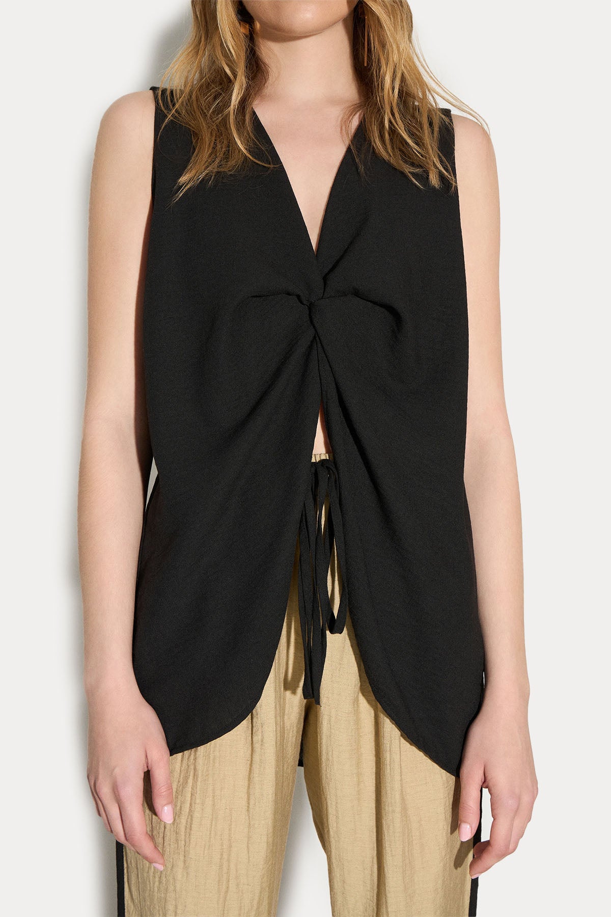 Bsb Relaxed Fit Büzgülü V Yaka Bluz