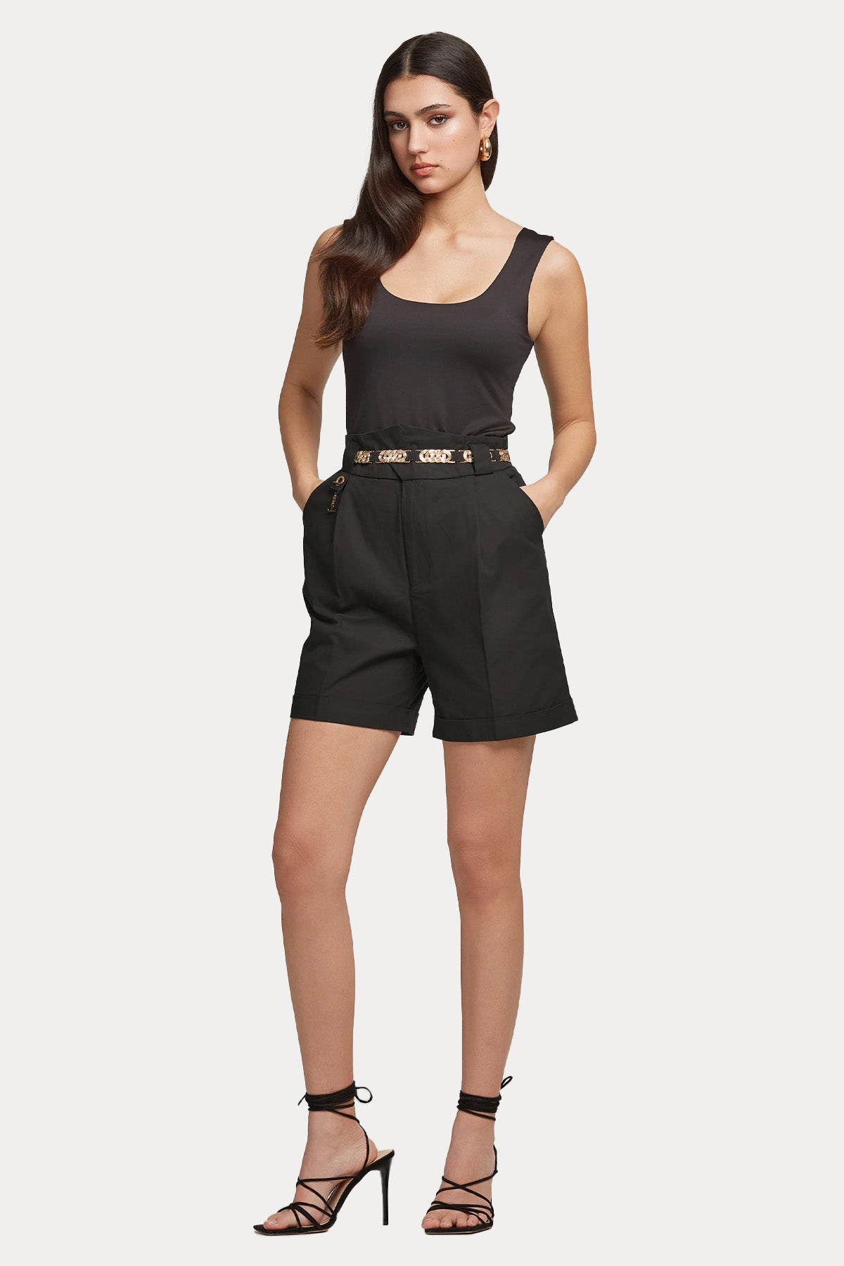 Lynne Straight Fit Yüksek Bel Yandan Cepli Şort