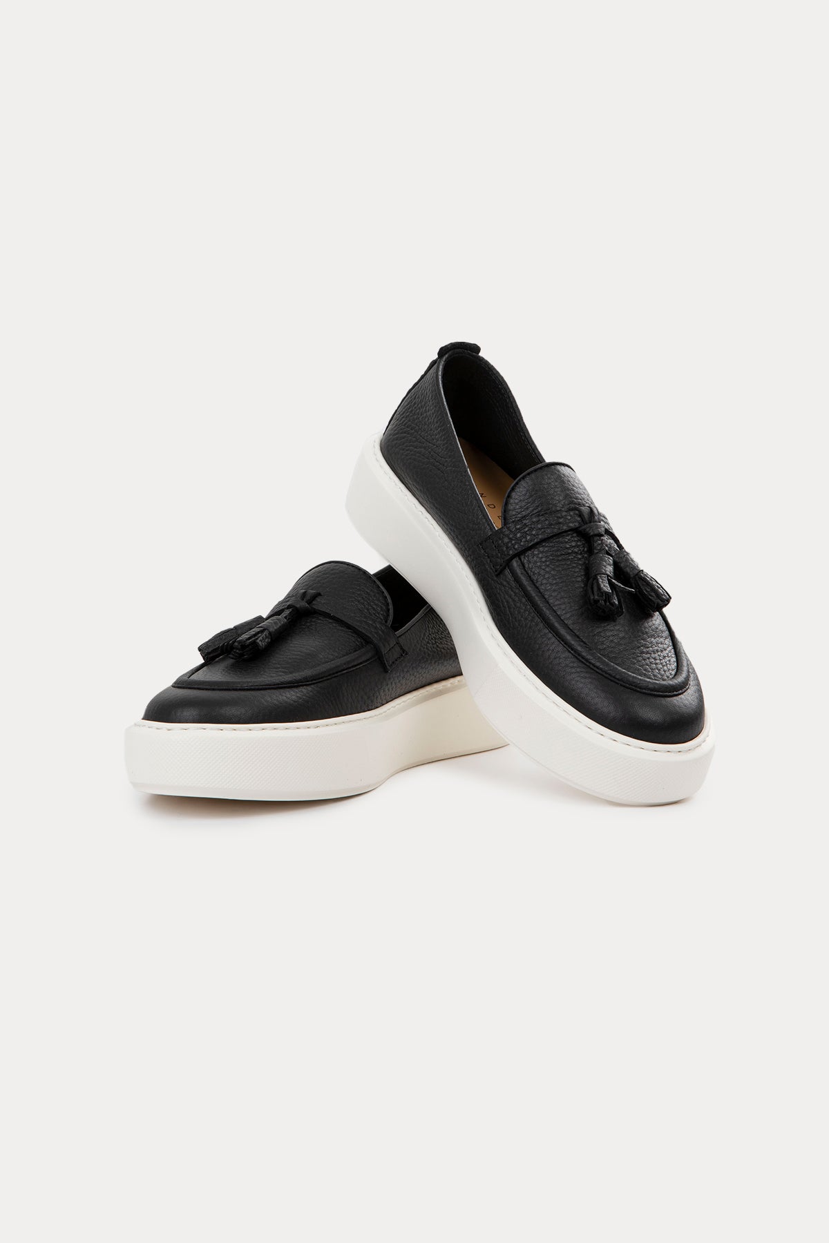 Henderson Sofia Püsküllü Deri Loafer Ayakkabı