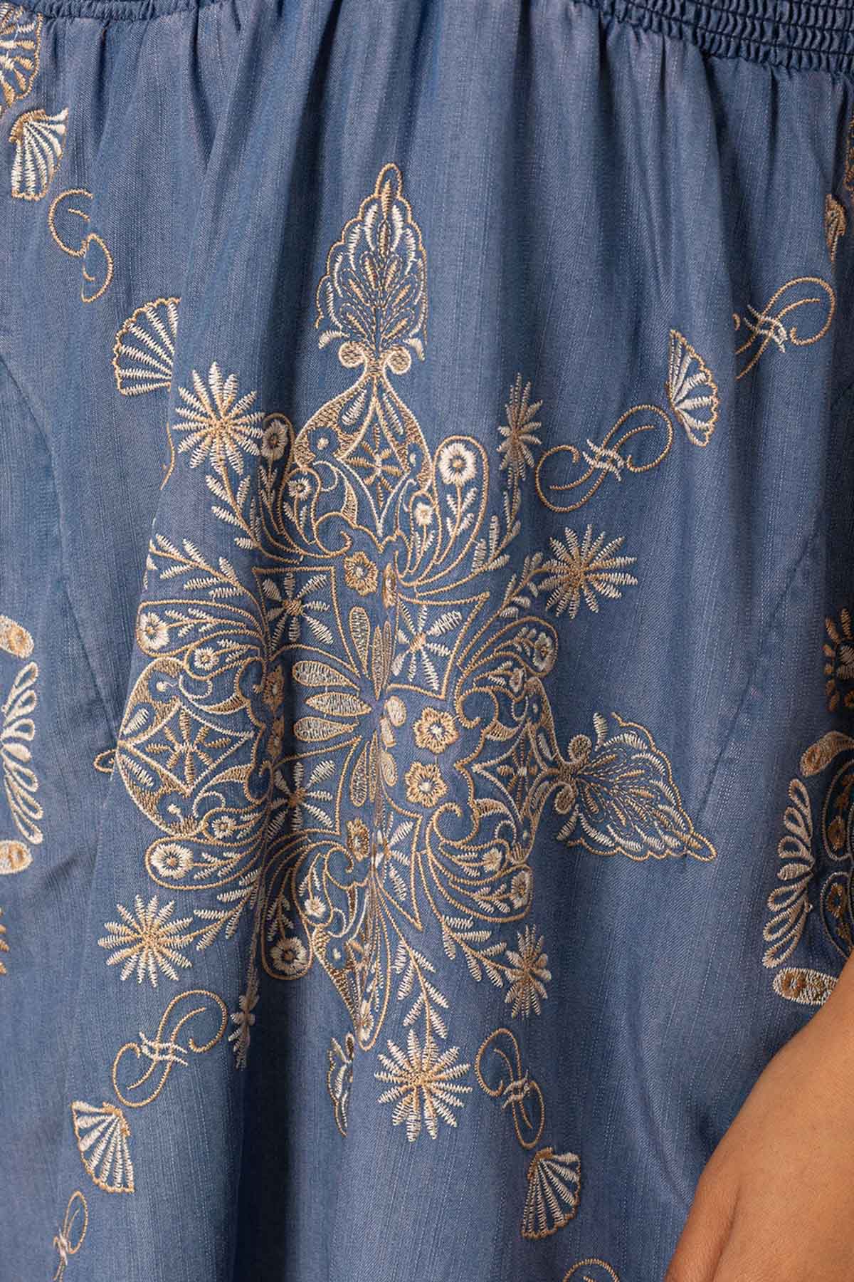 Hale Bob V Yaka Dantel Nakışlı Mini Elbise