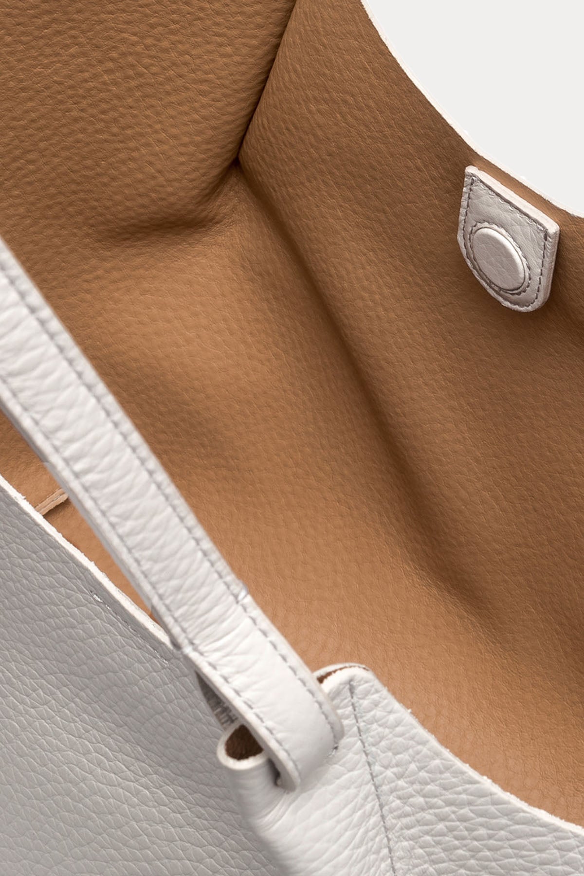 Gianni Chiarini Dua Deri Omuz Çantası