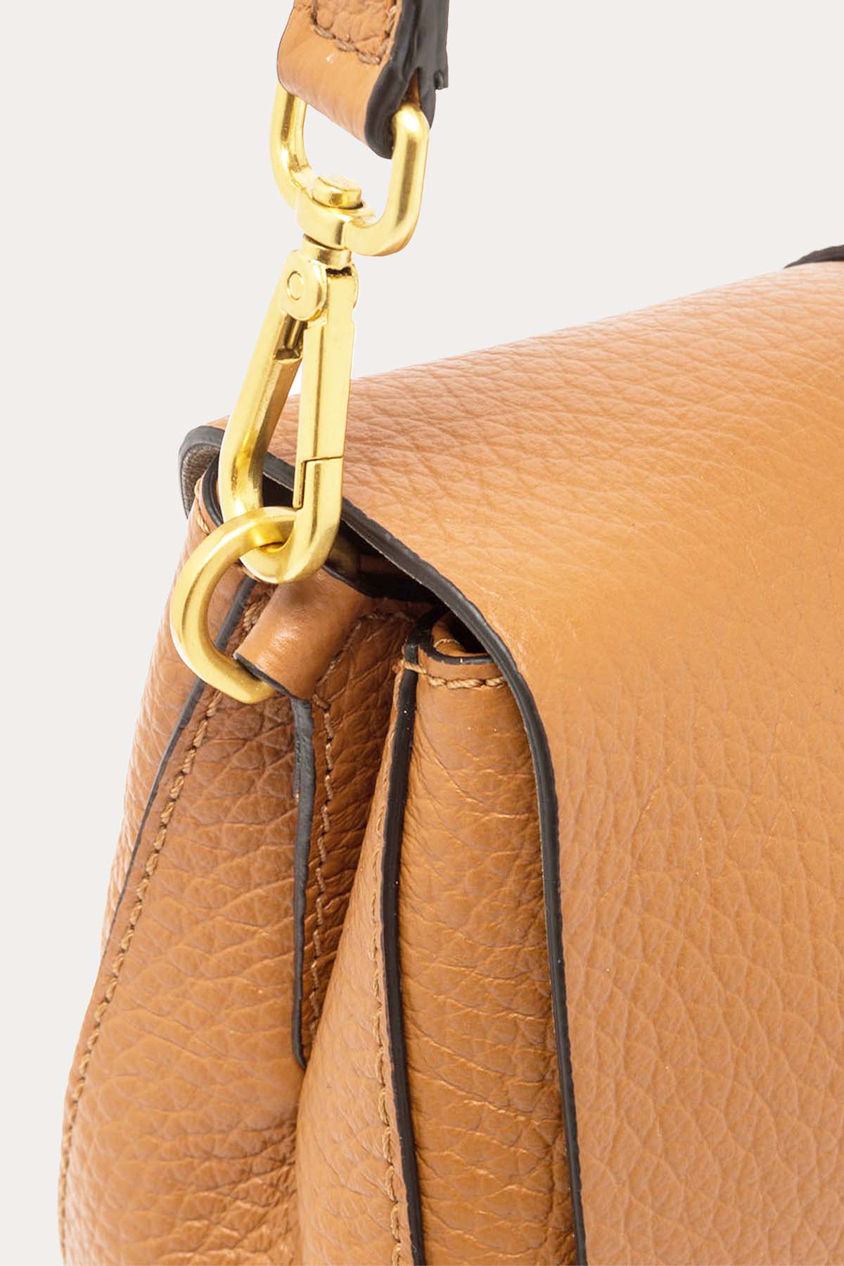 Gianni Chiarini Helena Round Geniş Askılı Deri Omuz Çantası