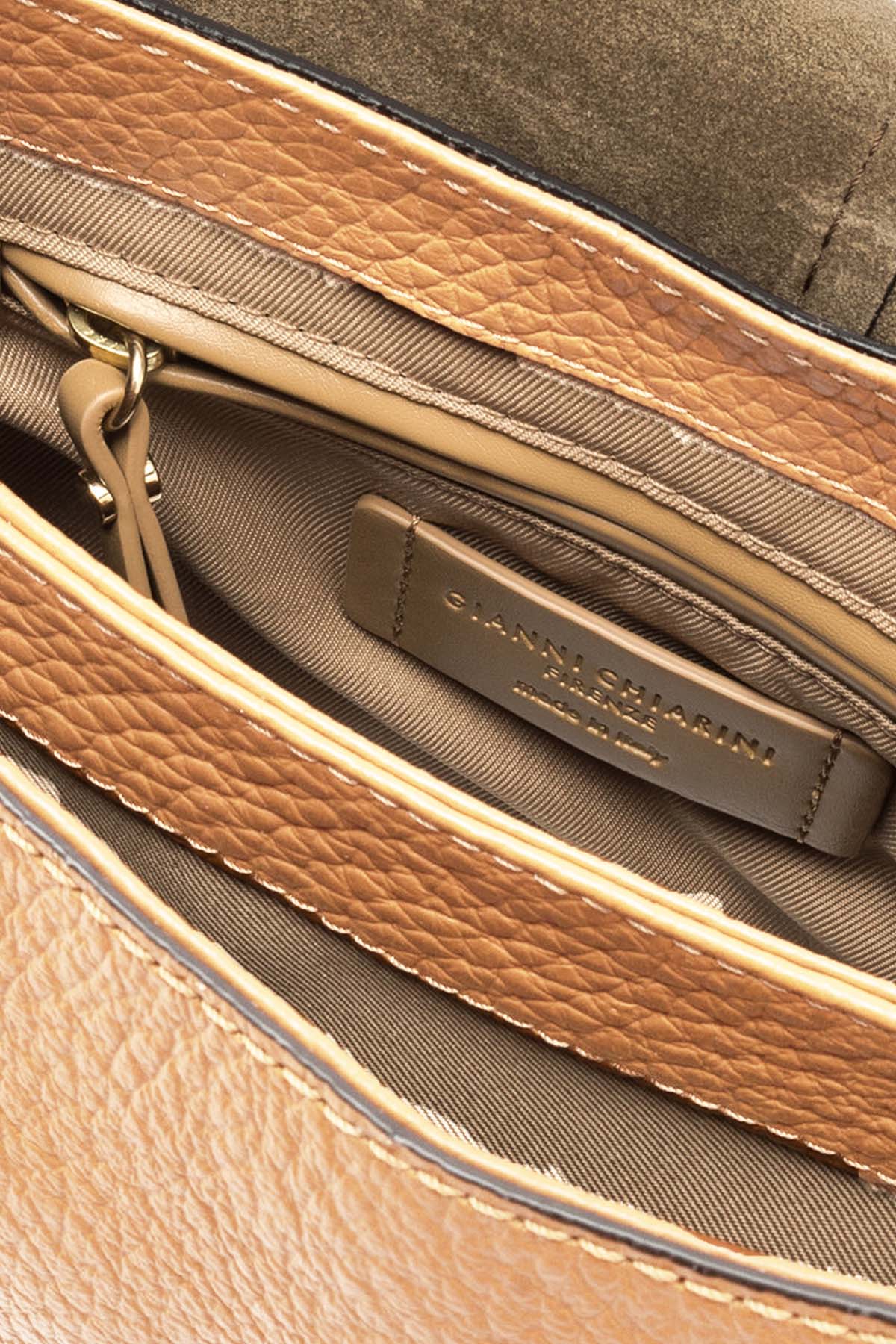 Gianni Chiarini Helena Round Geniş Askılı Deri Omuz Çantası