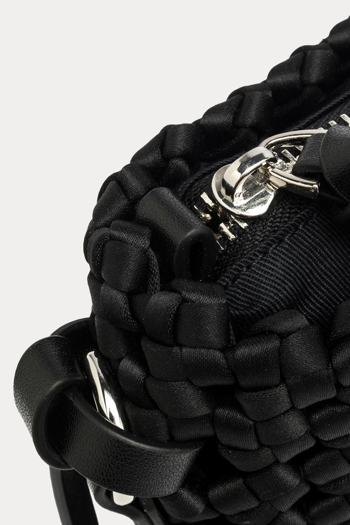 Gianni Chiarini Fiore Örgü Omuz Çantası