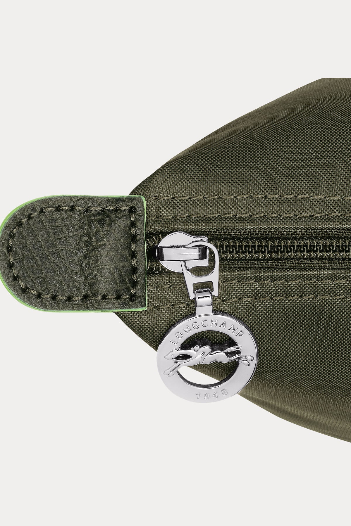 Longchamp Deri Detaylı Logolu Sırt Çantası