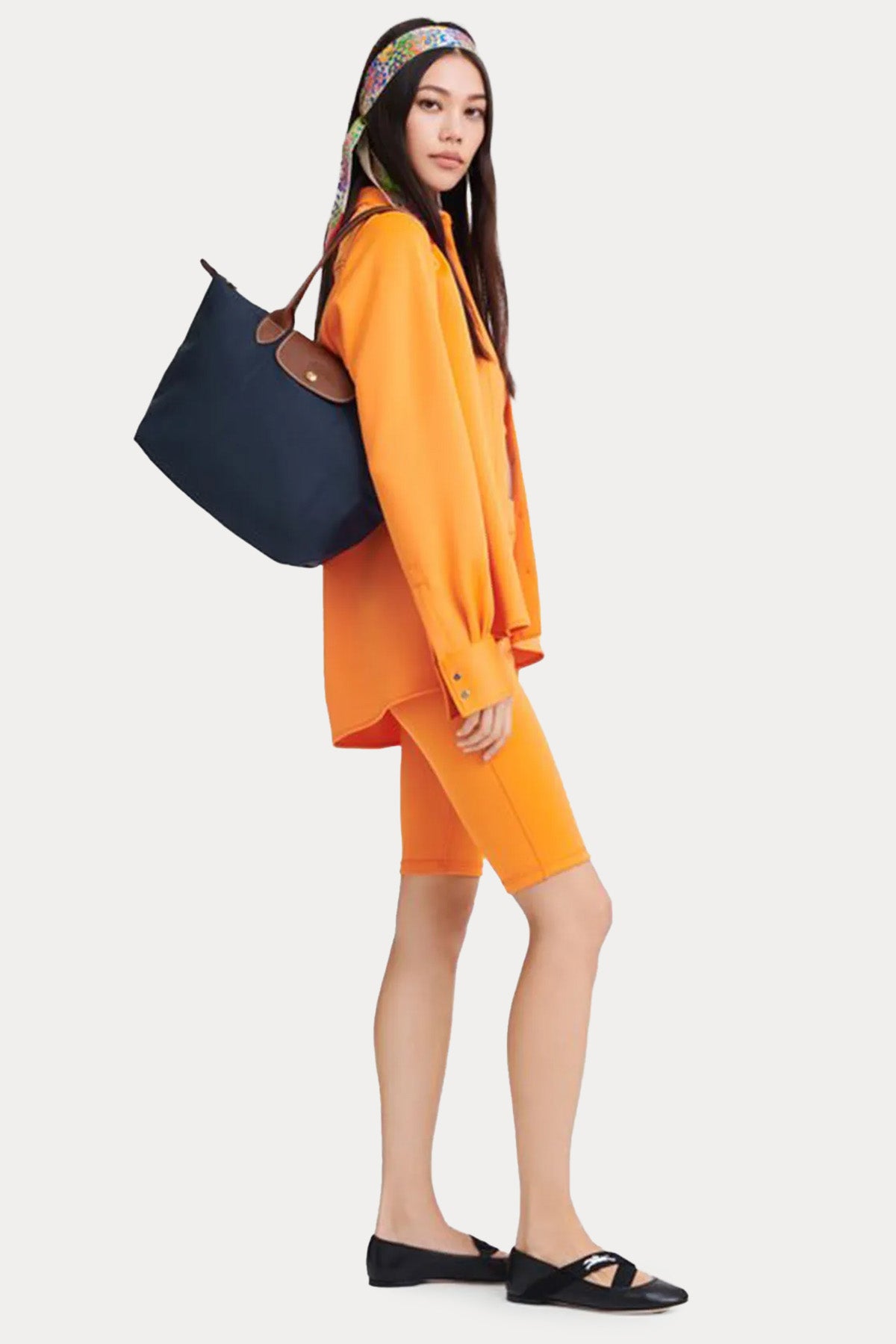 Longchamp Deri Detaylı Logolu Omuz Çantası