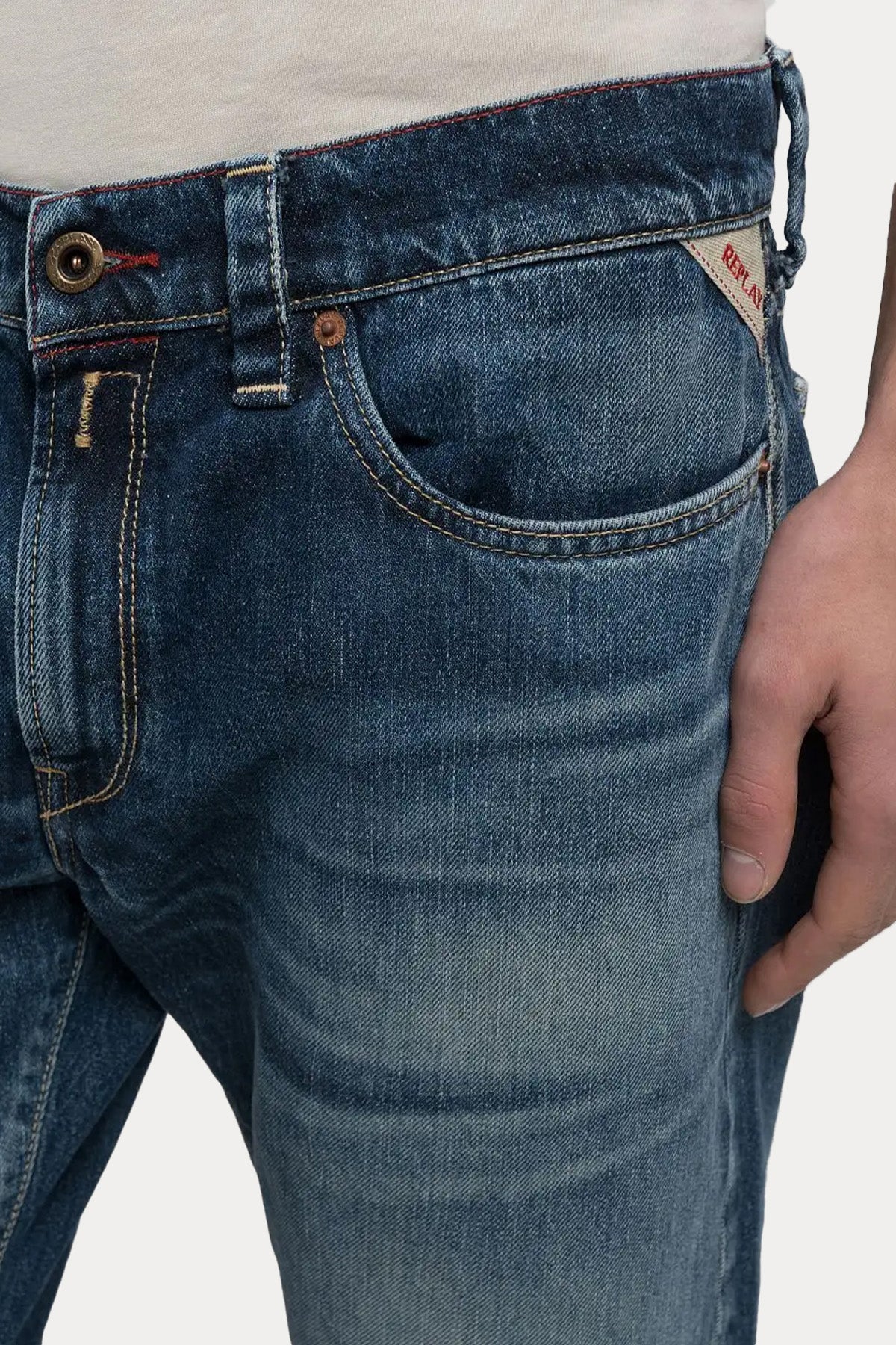 Replay Neaal Slim Fit Yıkamalı Jeans