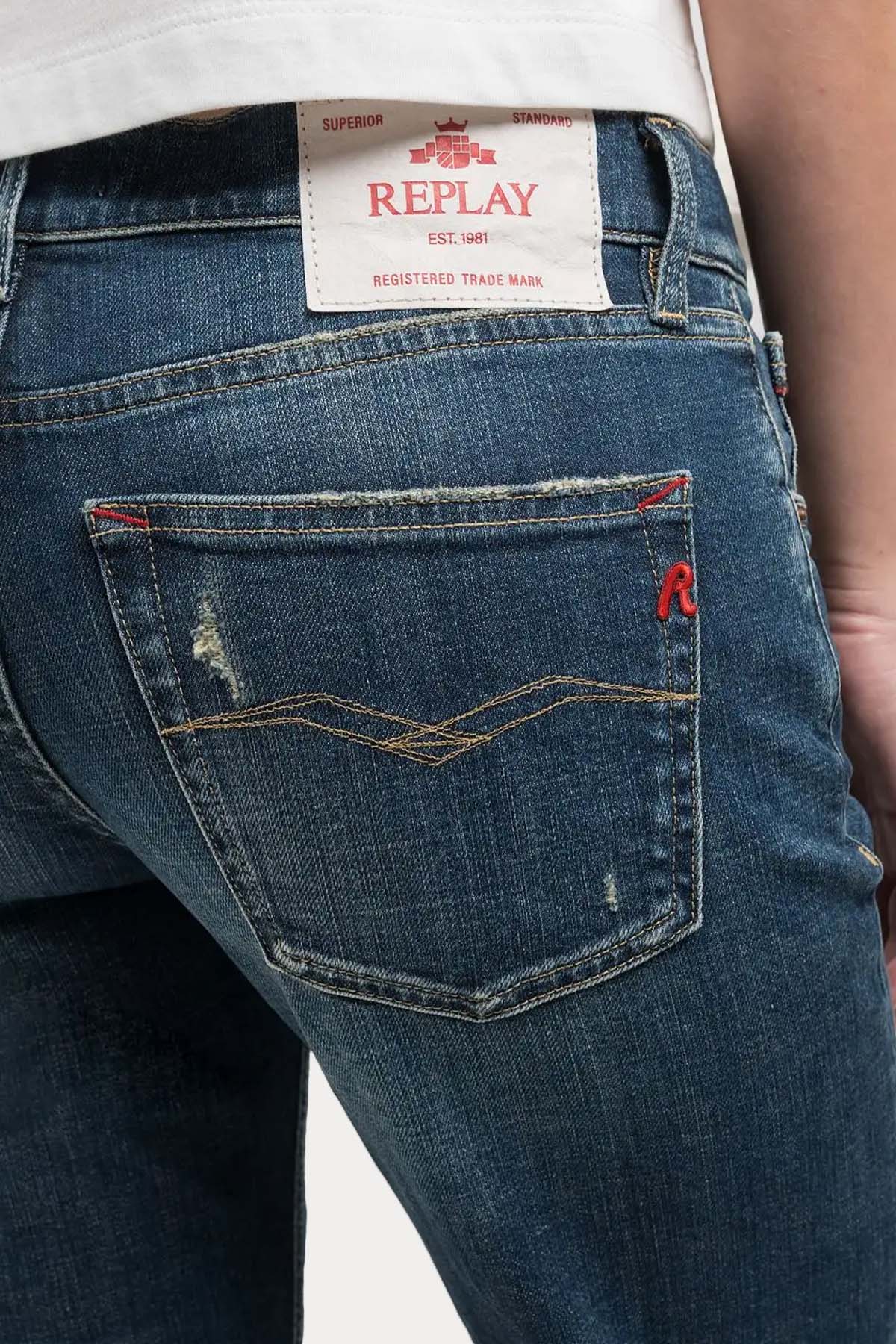 Replay Akeme Straight Low Waist Fit Jeans