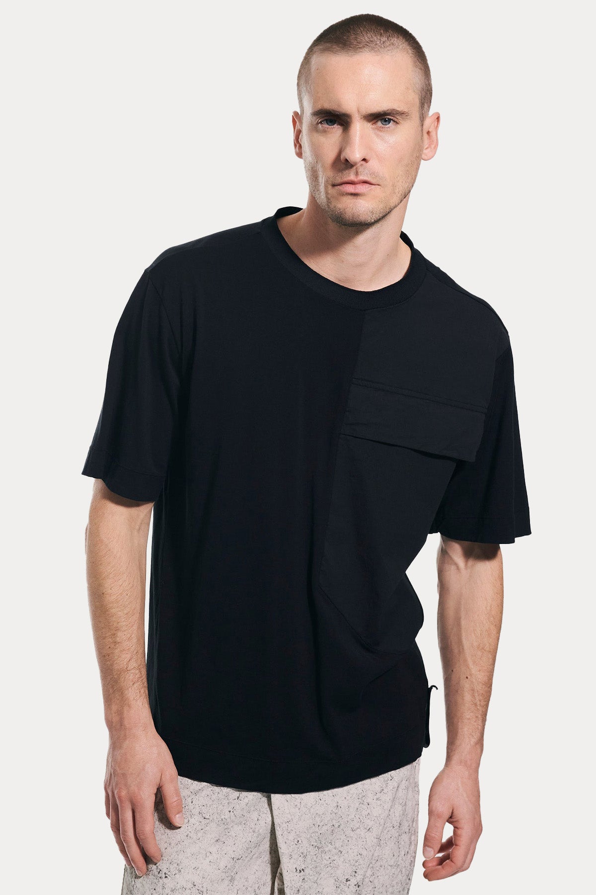 Transit Geniş Kesim Spor Cepli Yuvarlak Yaka T-shirt