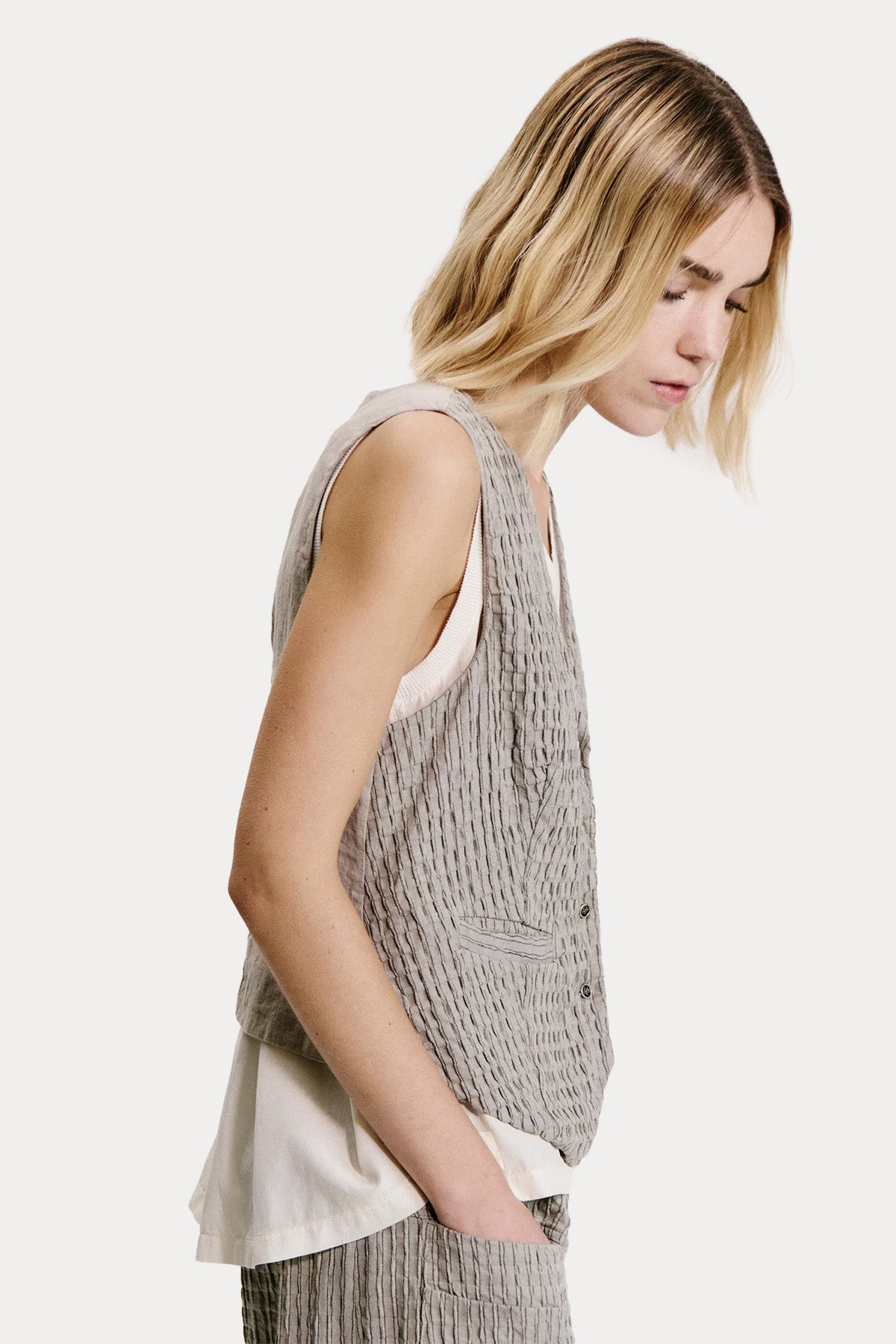 Transit V Yaka Gofre Kumaş Keten Yelek